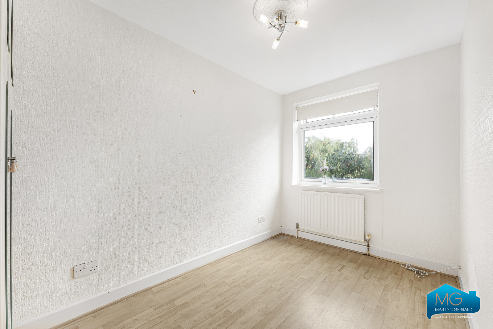 3 bedroom Apartment to rent - Martyn Gerrard