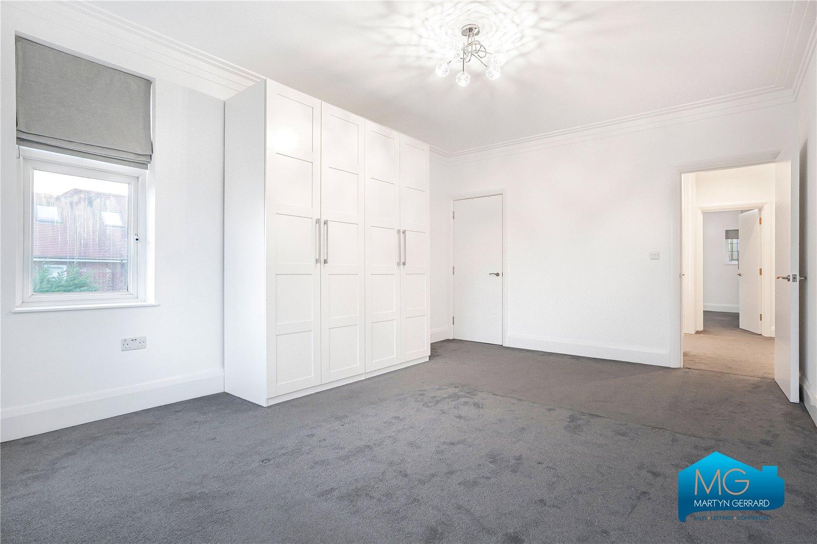 5 bedroom House to rent - Martyn Gerrard