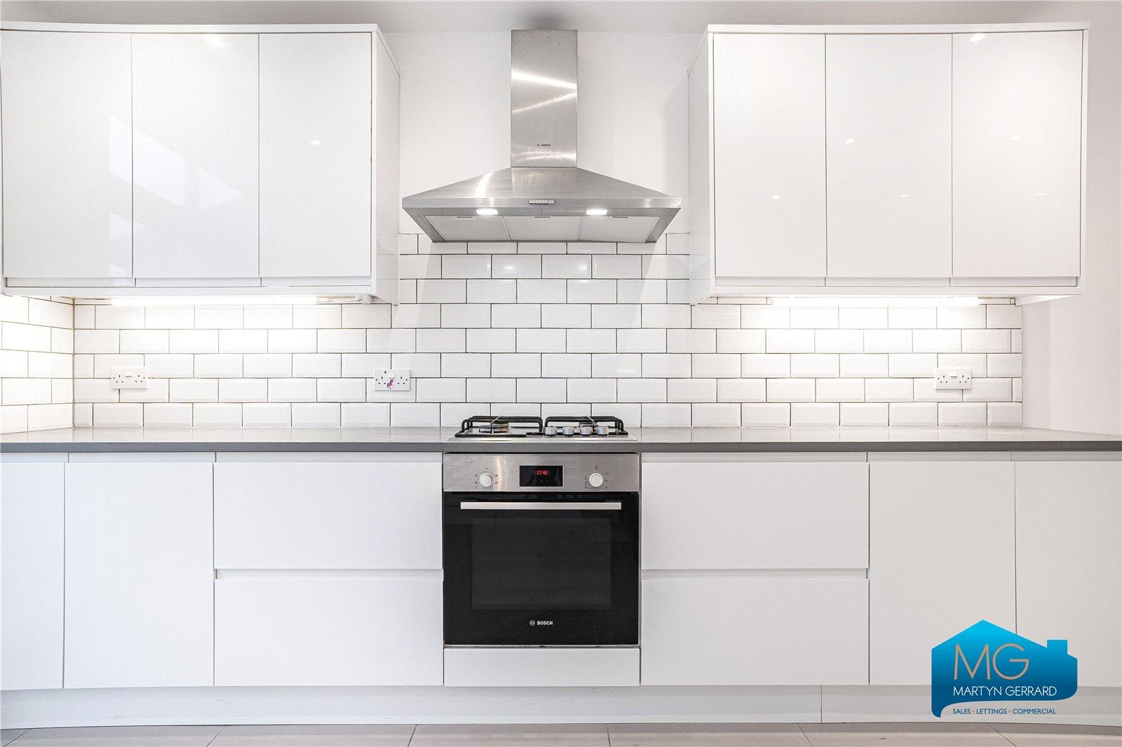 5 bedroom House to rent - Martyn Gerrard