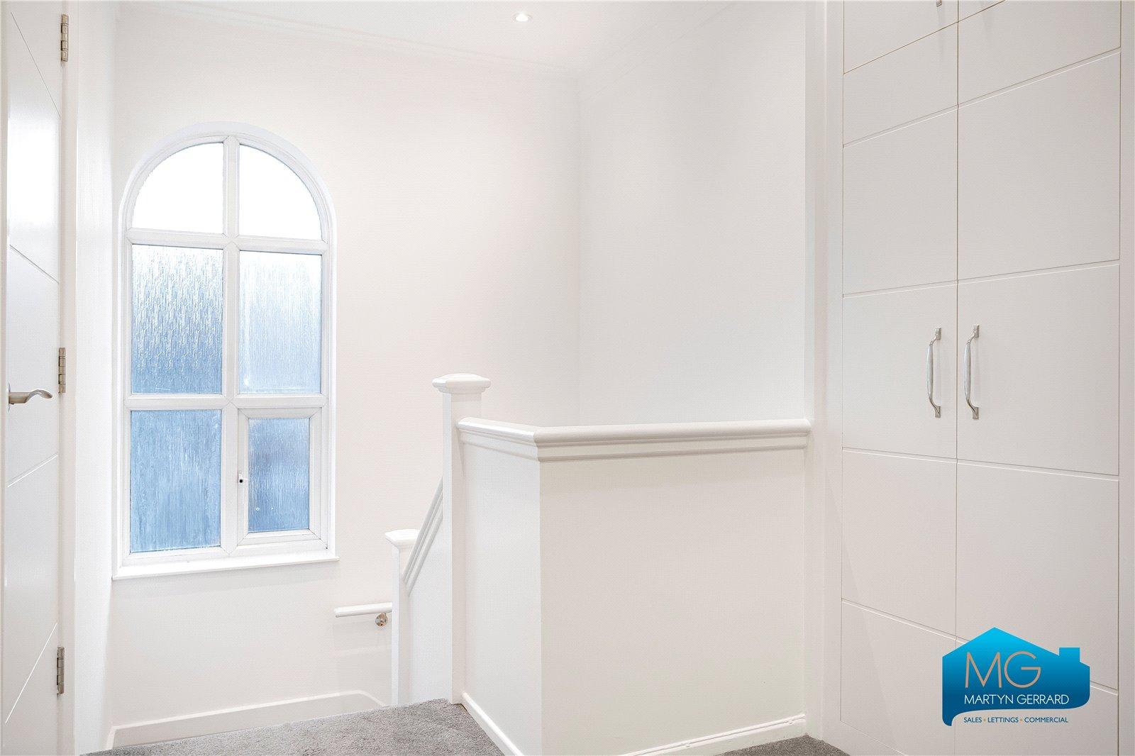 5 bedroom House to rent - Martyn Gerrard