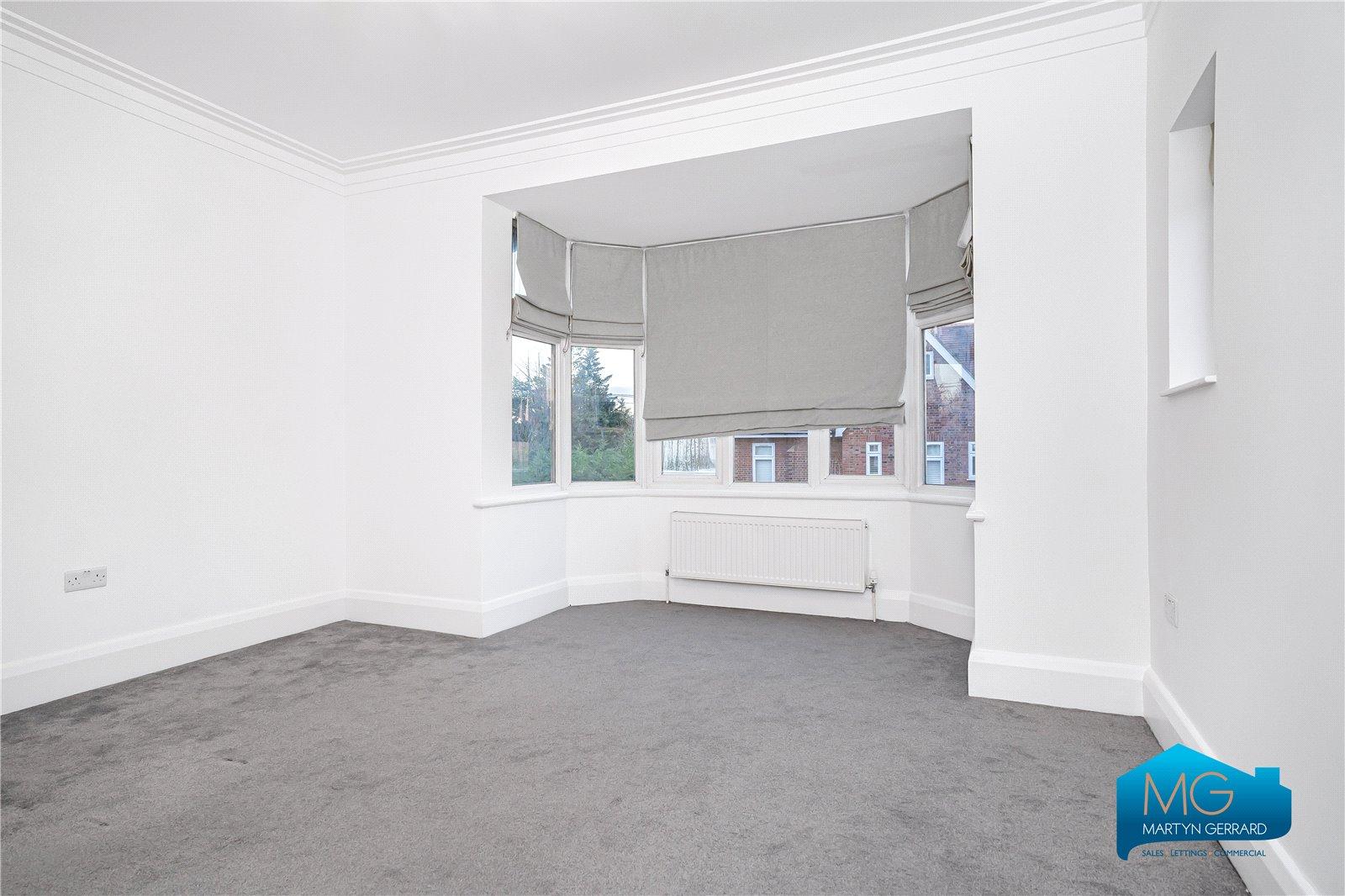 5 bedroom House to rent - Martyn Gerrard