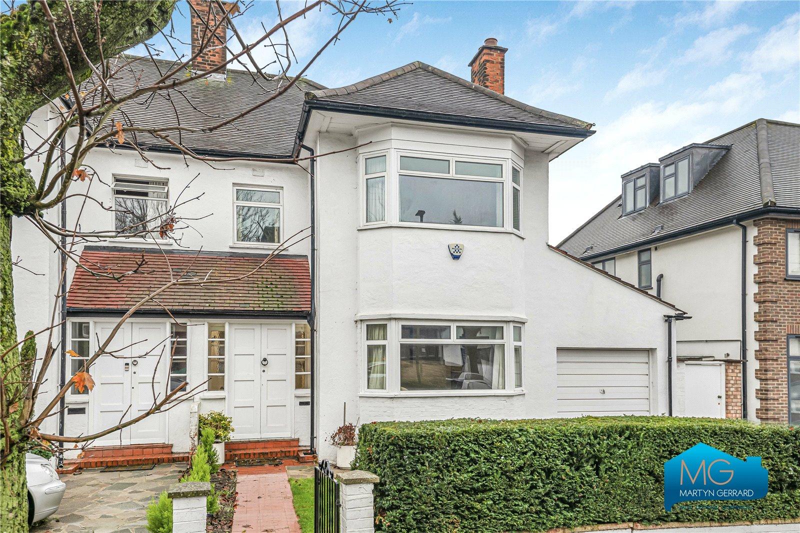 4 bedroom Semi-Detached House to rent - Martyn Gerrard