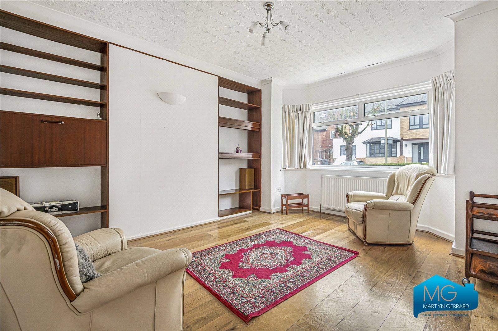 4 bedroom Semi-Detached House to rent - Martyn Gerrard
