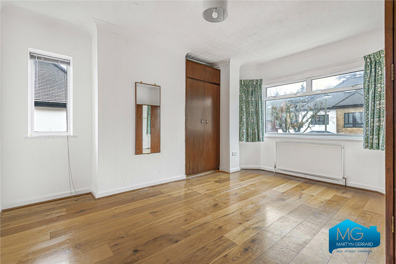4 bedroom Semi-Detached House to rent - Martyn Gerrard