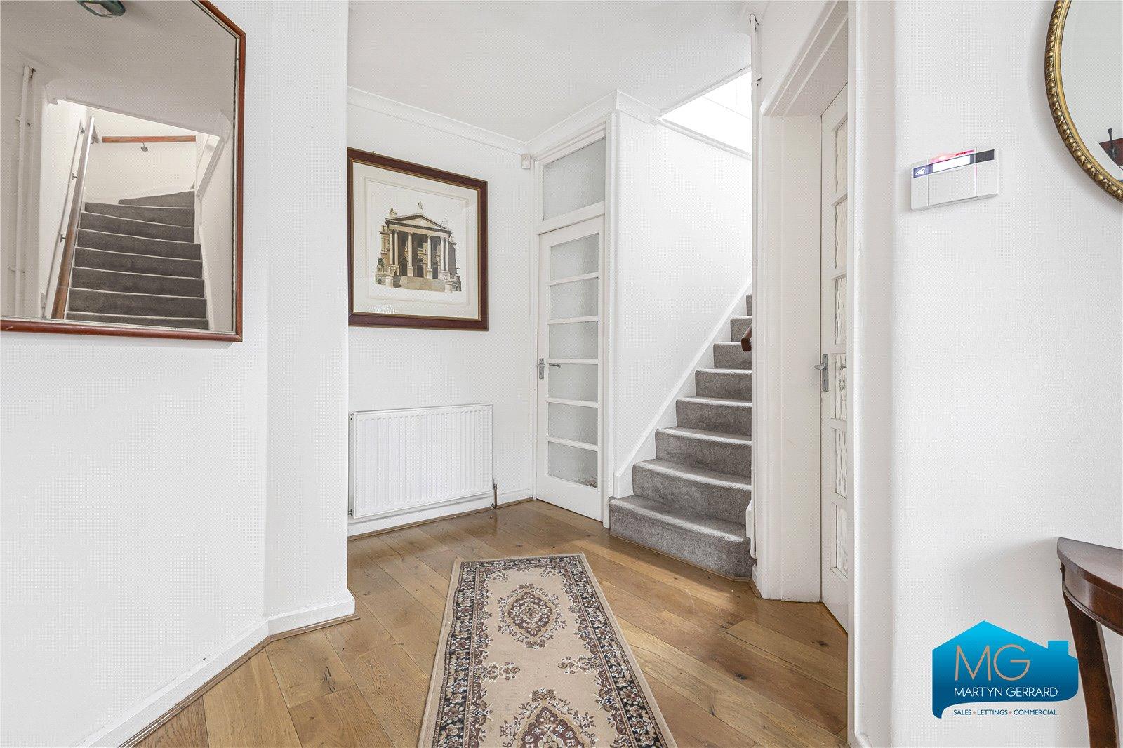4 bedroom Semi-Detached House to rent - Martyn Gerrard