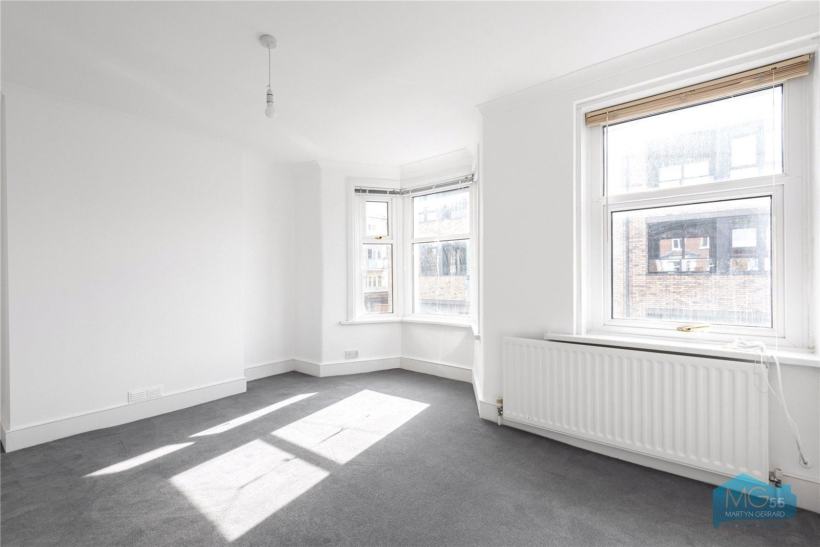 3 bedroom Terraced House to rent - Martyn Gerrard