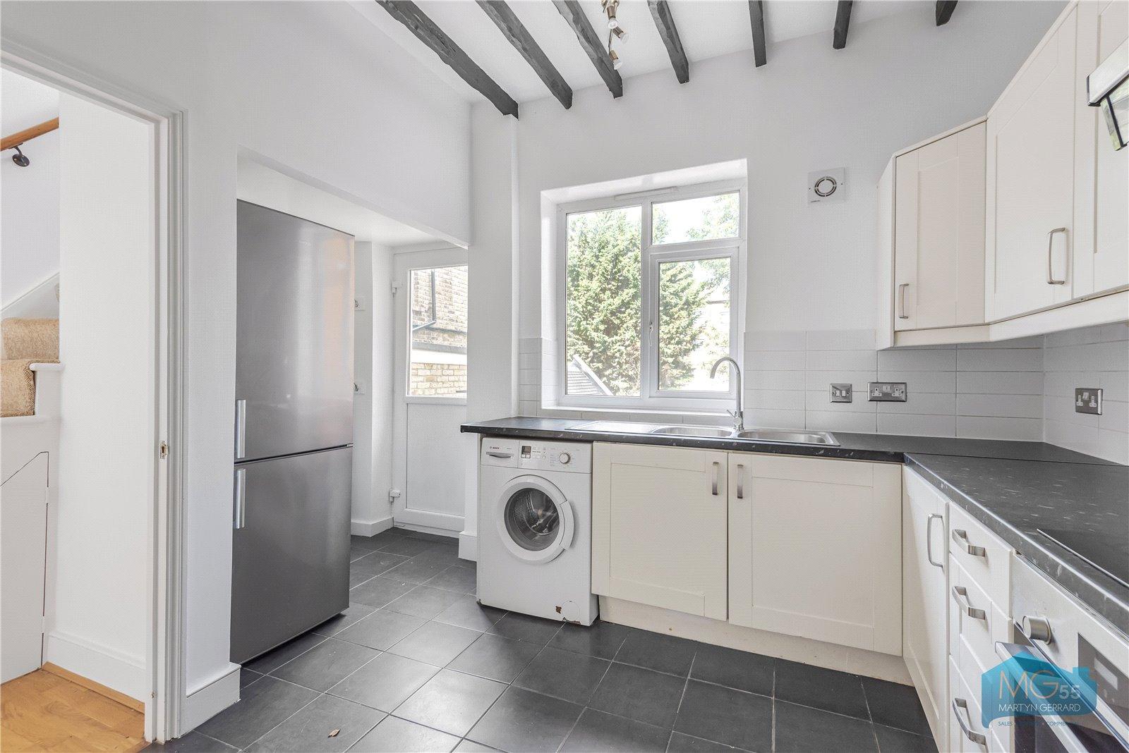 3 bedroom Terraced House to rent - Martyn Gerrard