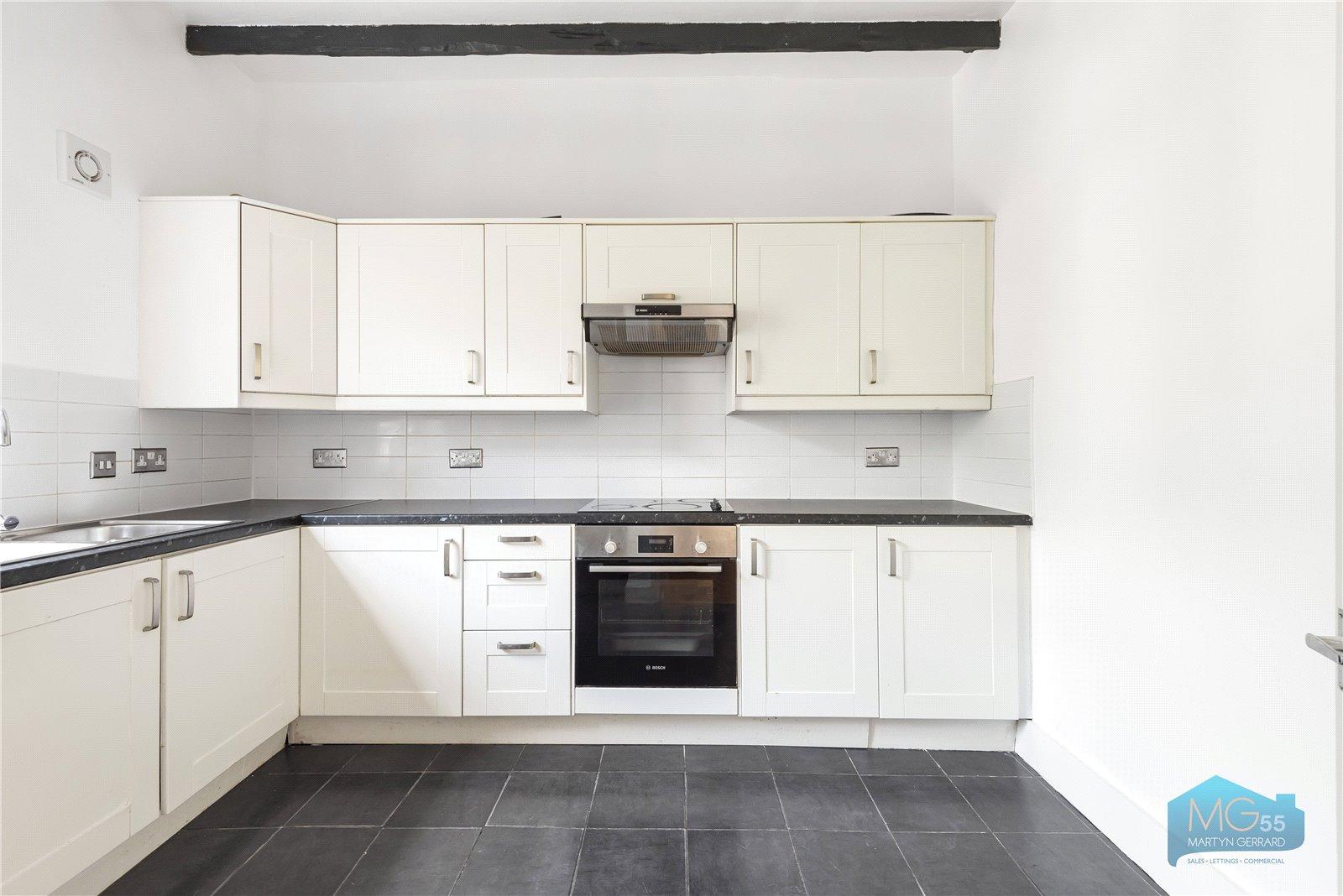 3 bedroom Terraced House to rent - Martyn Gerrard