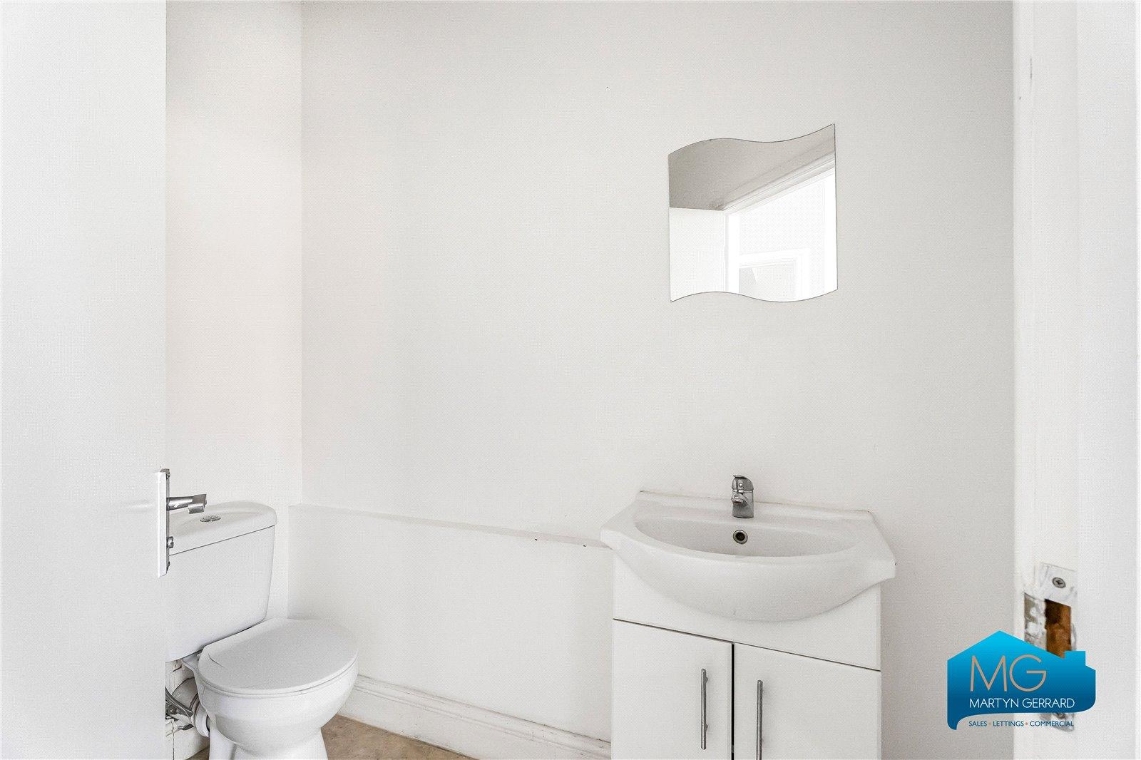 3 bedroom Apartment to rent - Martyn Gerrard