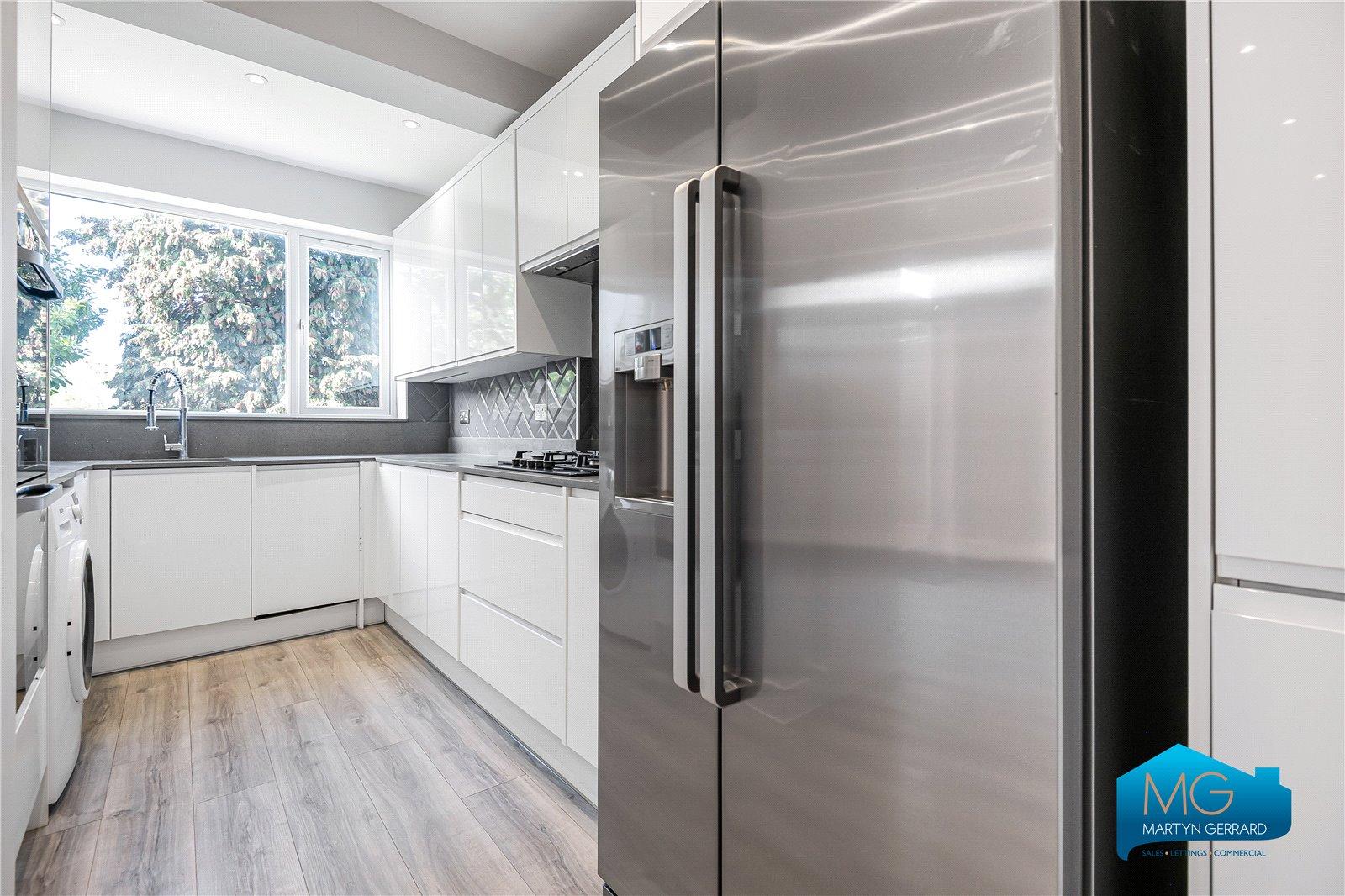 4 bedroom House to rent - Martyn Gerrard
