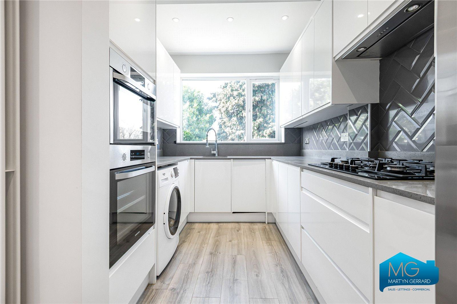 4 bedroom House to rent - Martyn Gerrard