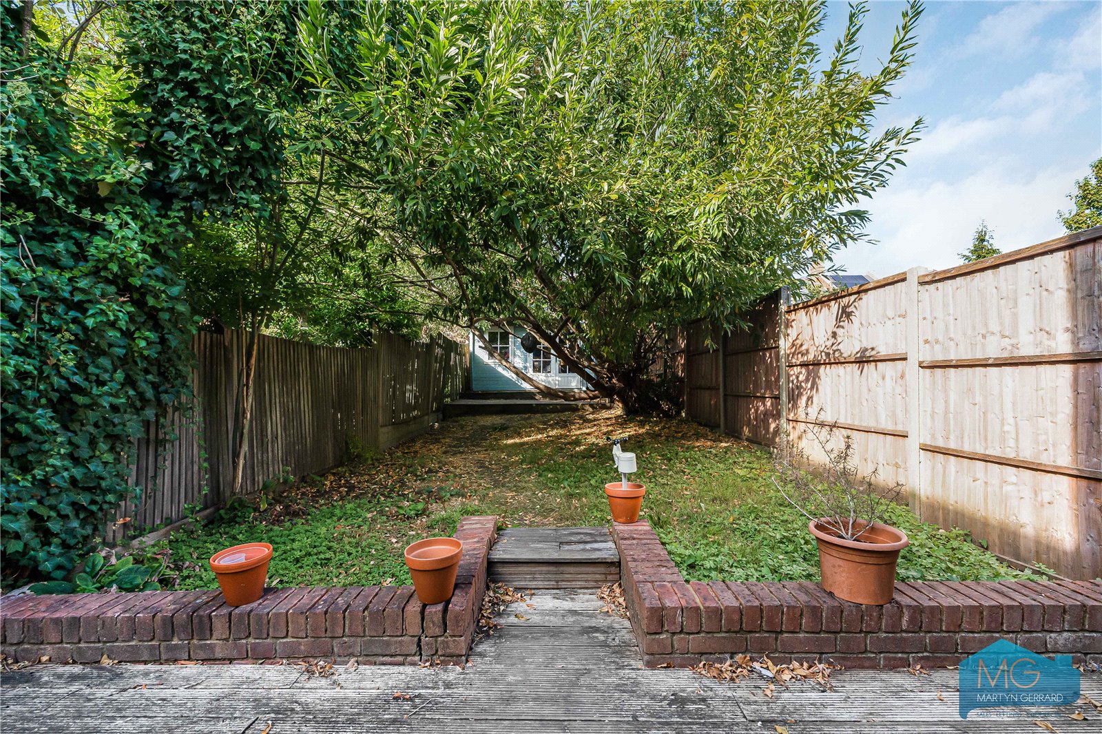 2 bedroom Ground Floor Flat for sale - Martyn Gerrard