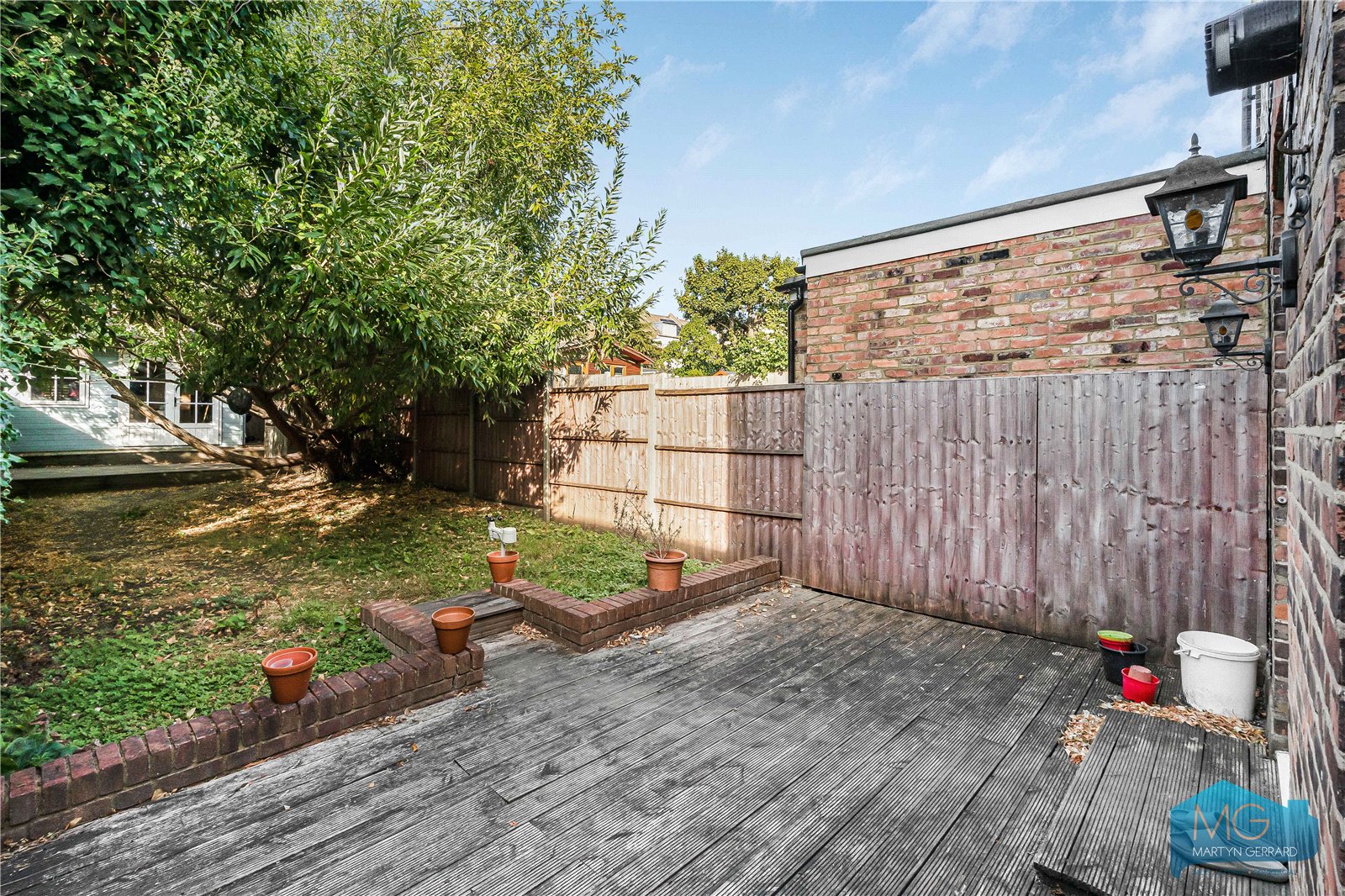 2 bedroom Ground Floor Flat for sale - Martyn Gerrard
