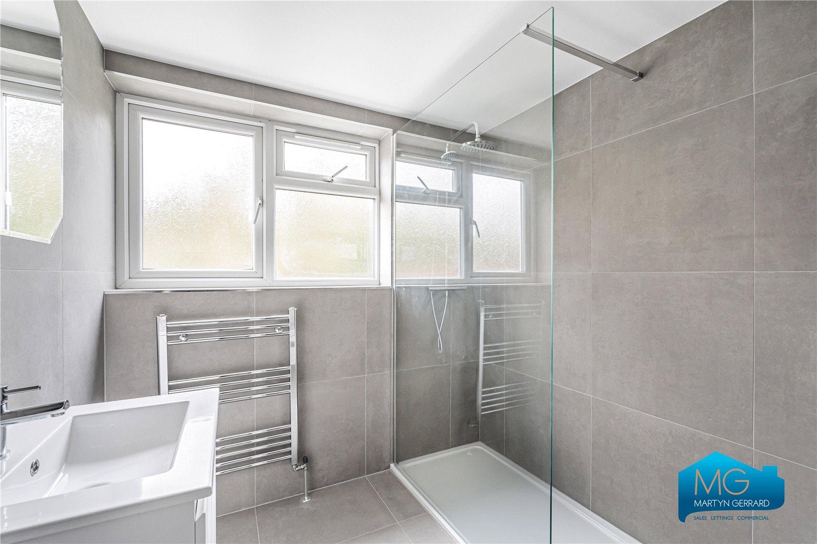 2 bedroom Apartment to rent - Martyn Gerrard