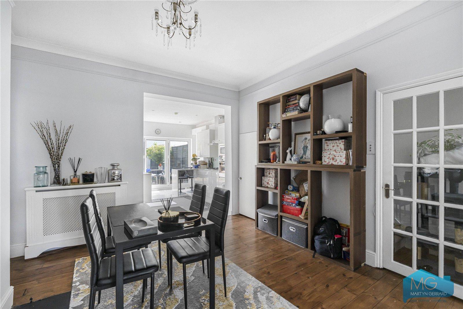 3 bedroom Terraced House for sale - Martyn Gerrard