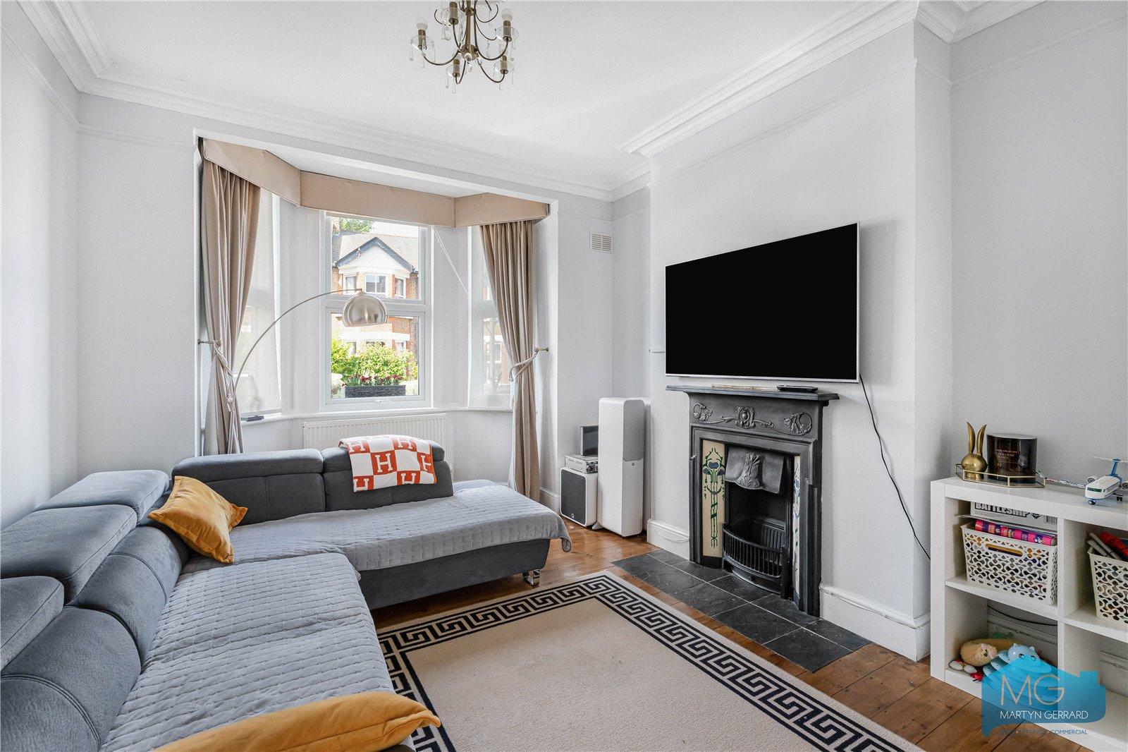 3 bedroom Terraced House for sale - Martyn Gerrard