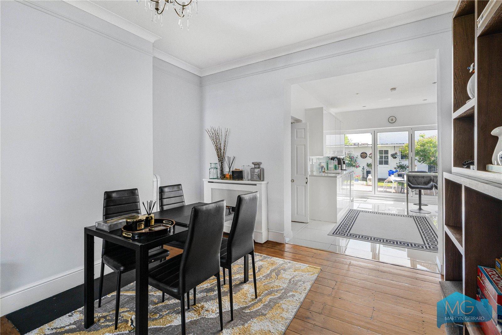 3 bedroom Terraced House for sale - Martyn Gerrard