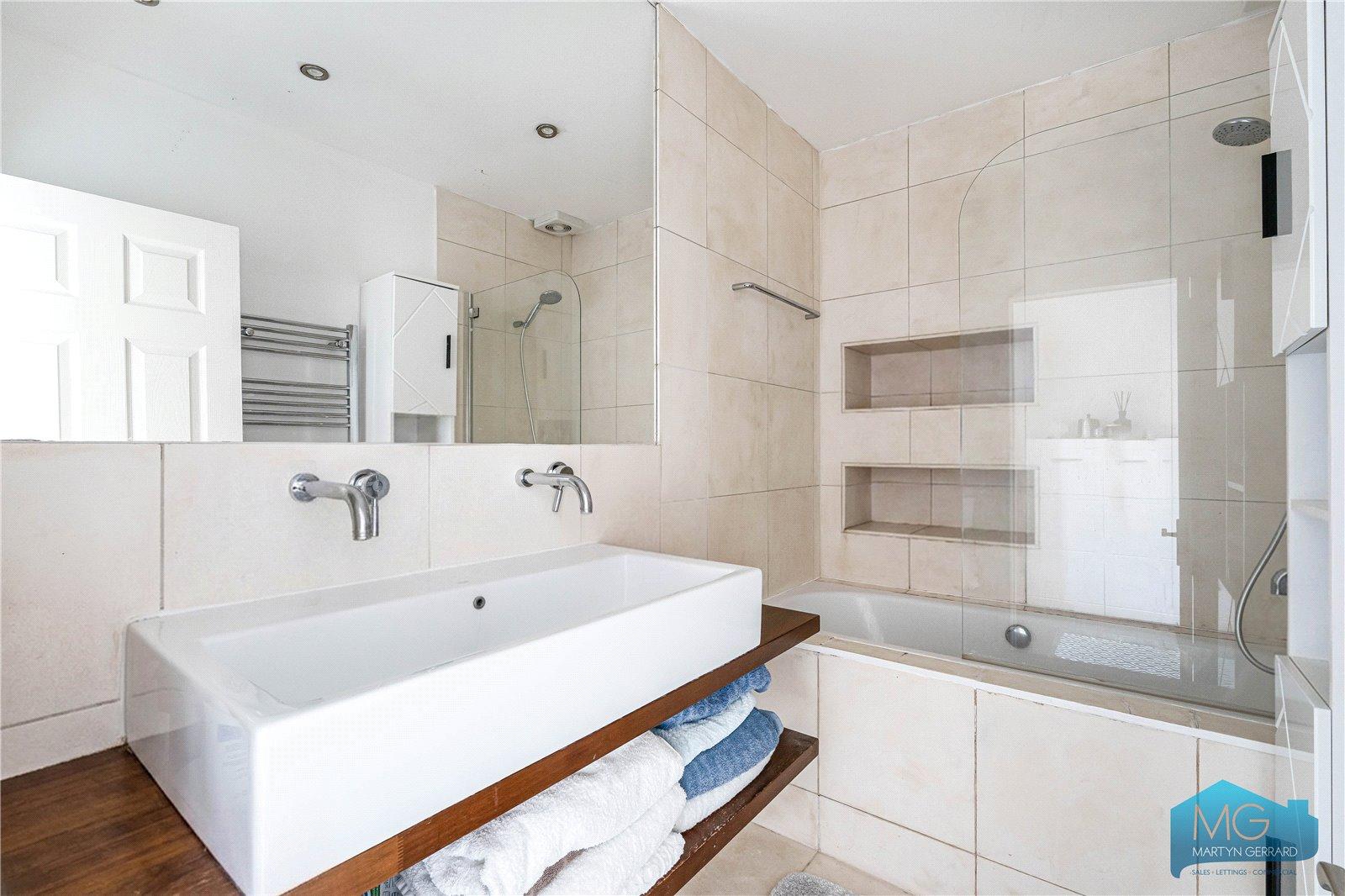 3 bedroom Terraced House for sale - Martyn Gerrard