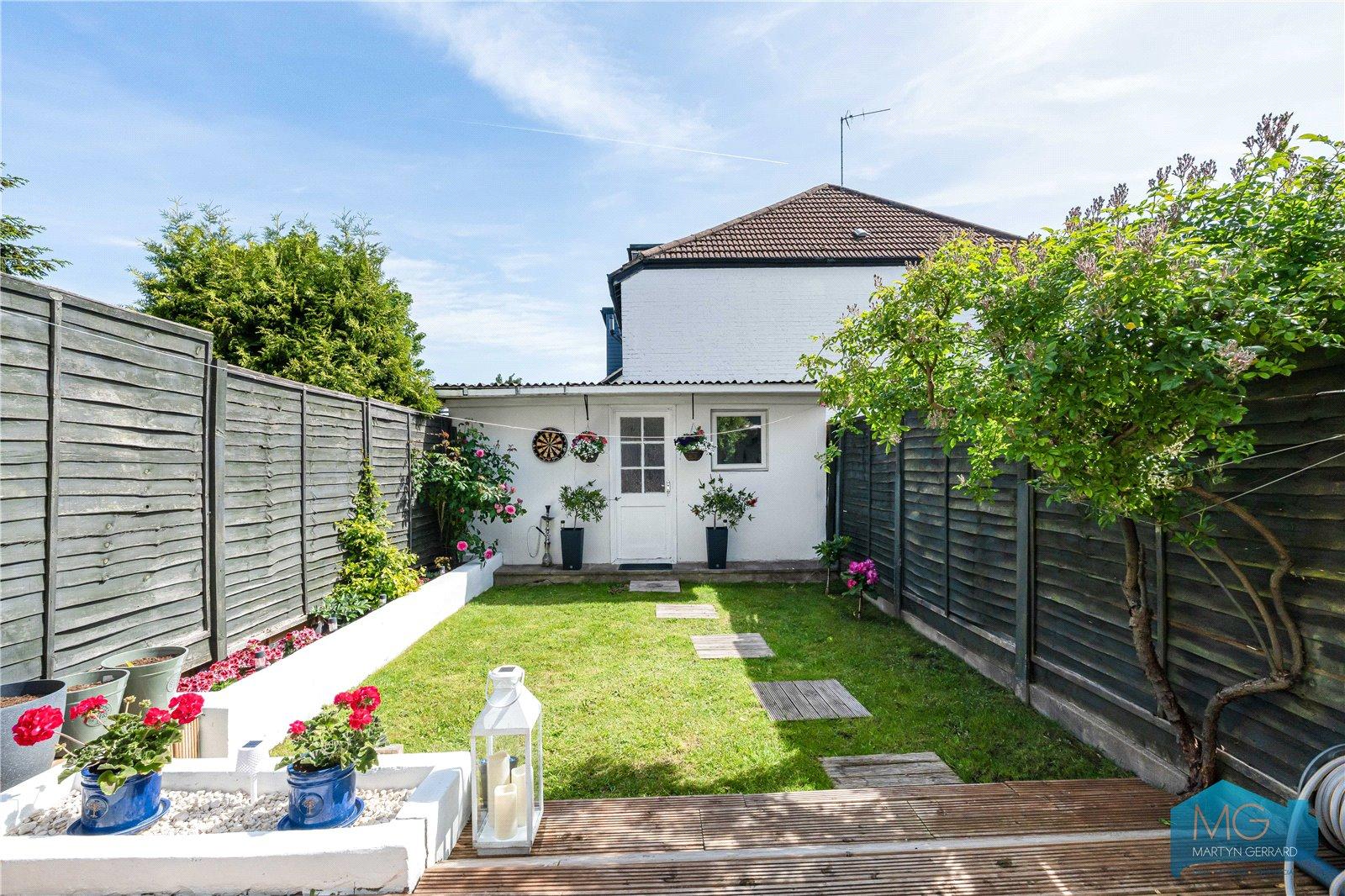 3 bedroom Terraced House for sale - Martyn Gerrard