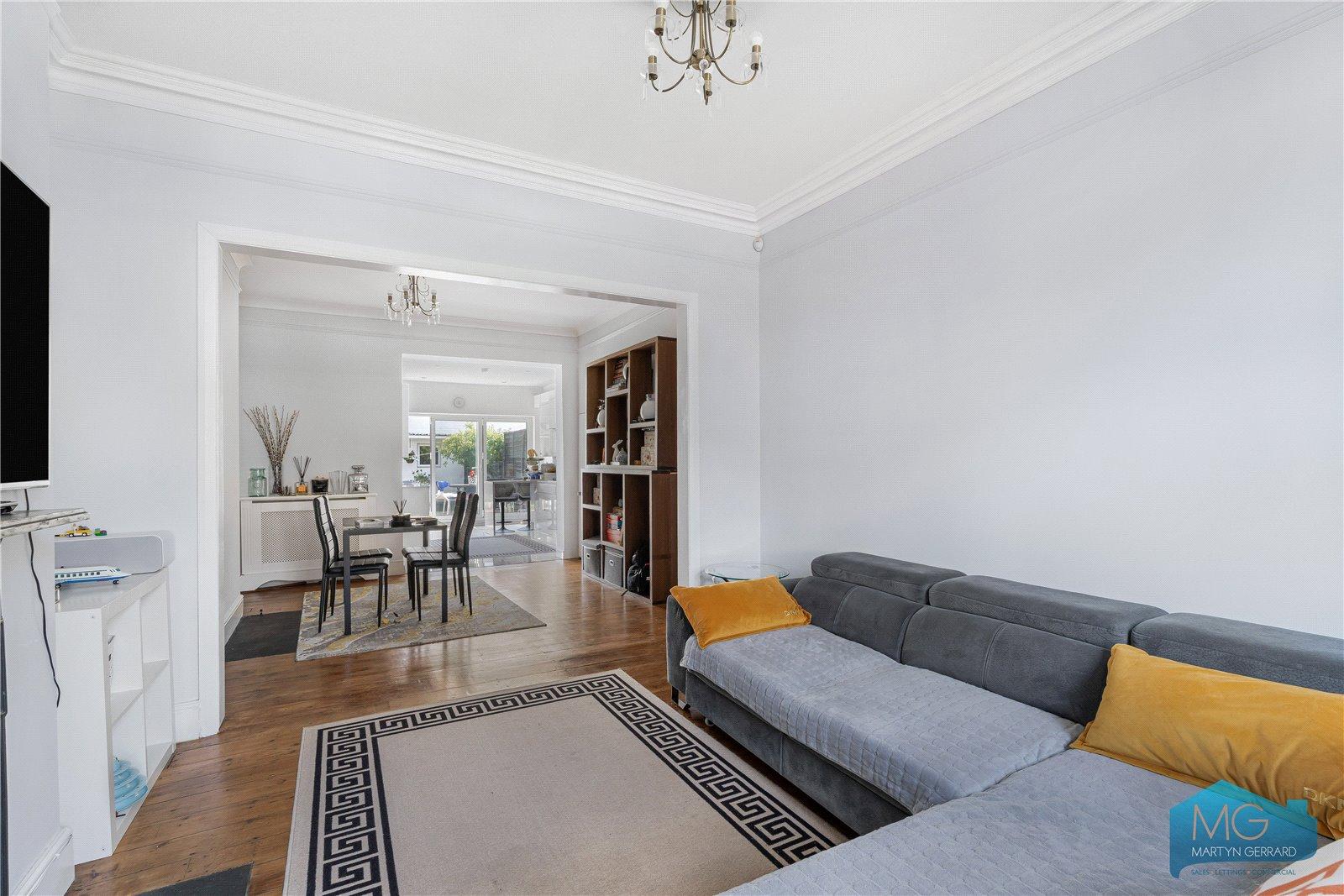 3 bedroom Terraced House for sale - Martyn Gerrard