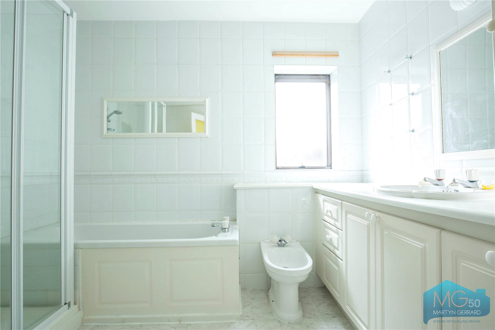 4 bedroom Apartment to rent - Martyn Gerrard