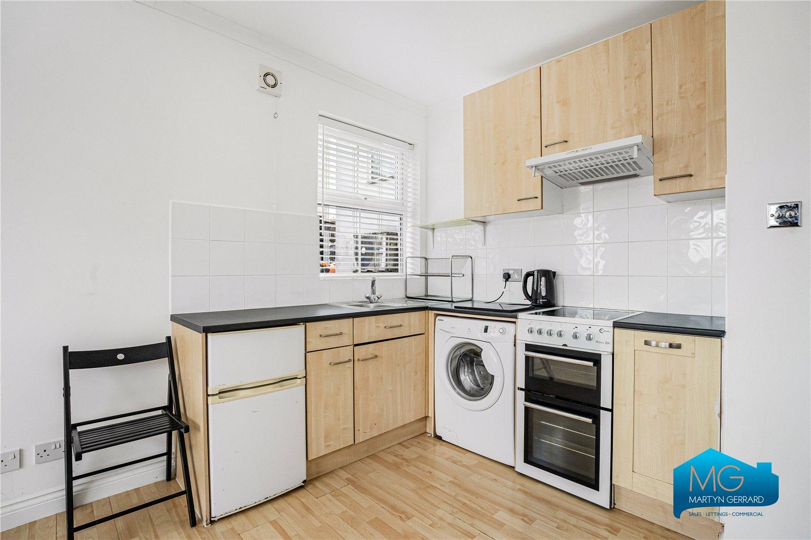 Apartment to rent - Martyn Gerrard