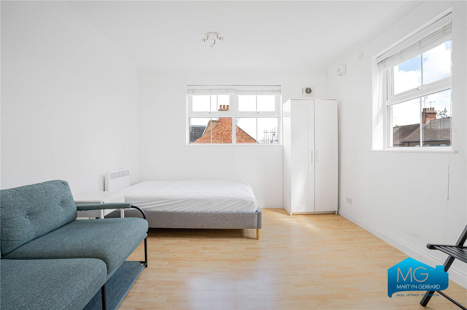 Apartment to rent - Martyn Gerrard