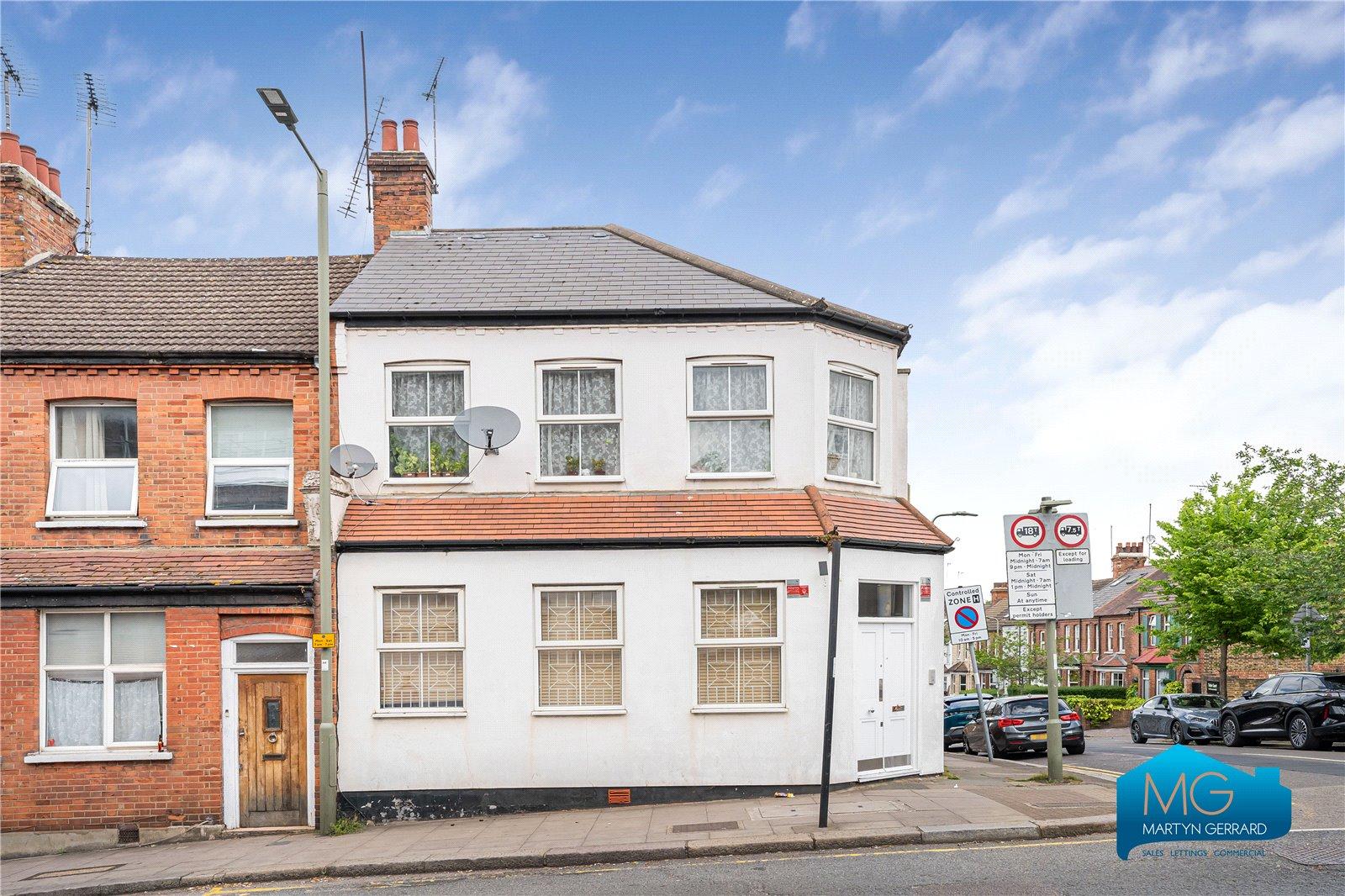Apartment to rent - Martyn Gerrard