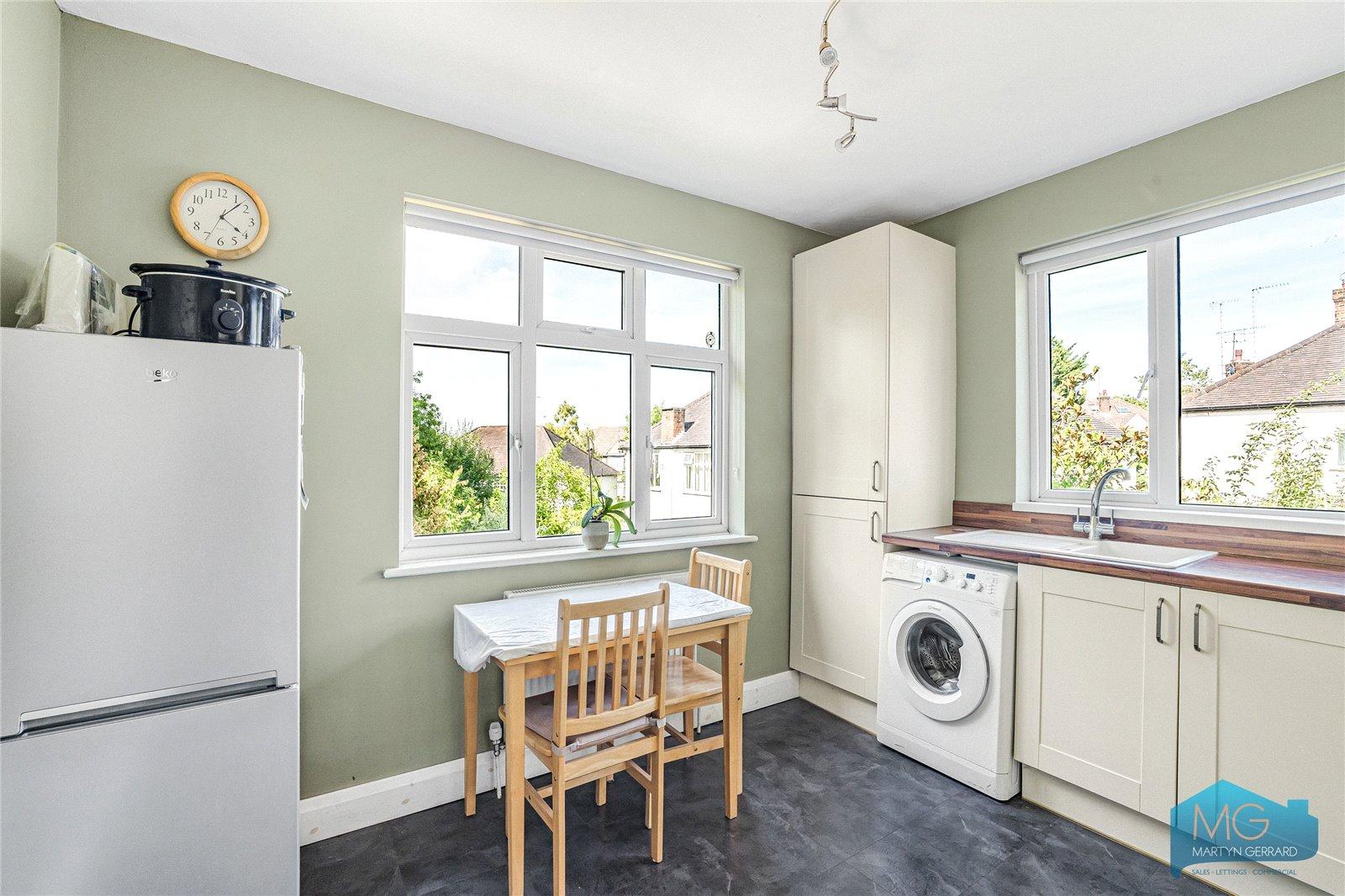 2 bedroom Maisonette for sale - Martyn Gerrard