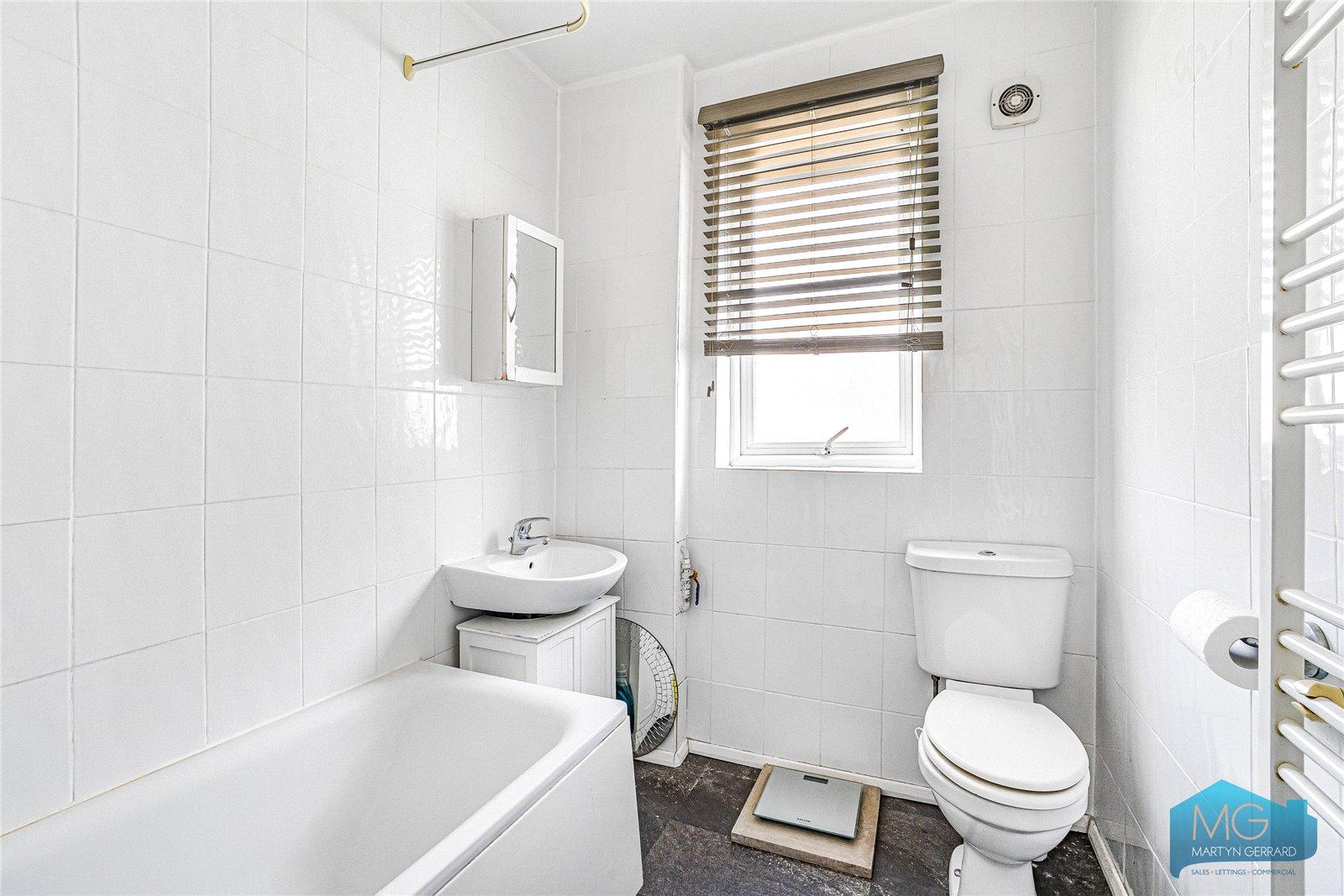 2 bedroom Maisonette for sale - Martyn Gerrard
