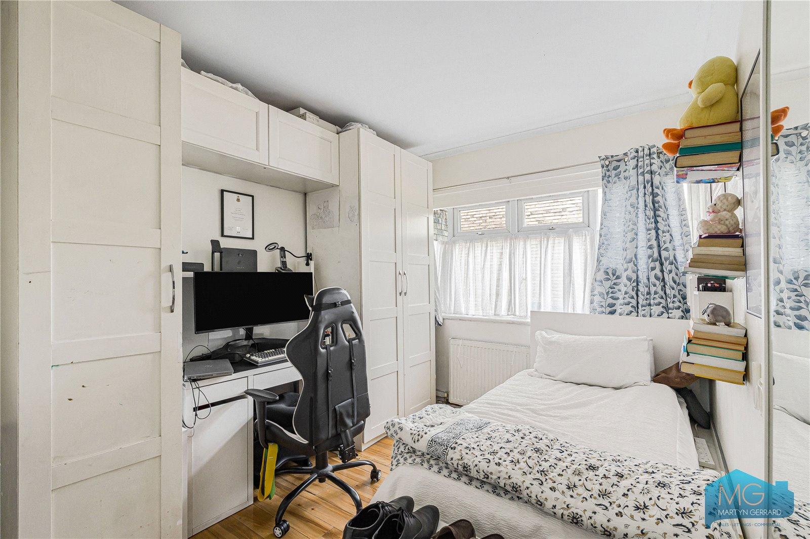 2 bedroom Ground Floor Flat for sale - Martyn Gerrard