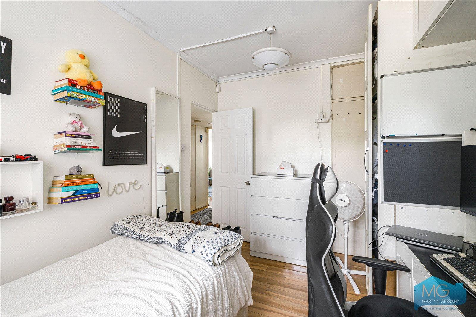 2 bedroom Ground Floor Flat for sale - Martyn Gerrard