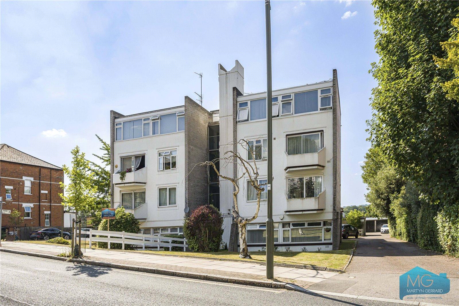 2 bedroom Ground Floor Flat for sale - Martyn Gerrard