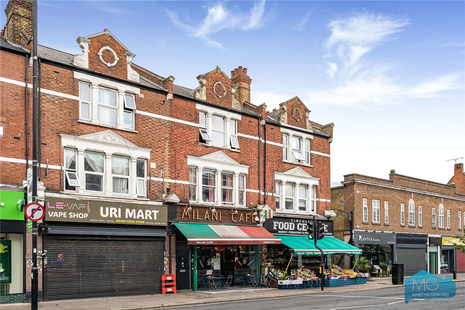 2 bedroom Apartment for sale - Martyn Gerrard