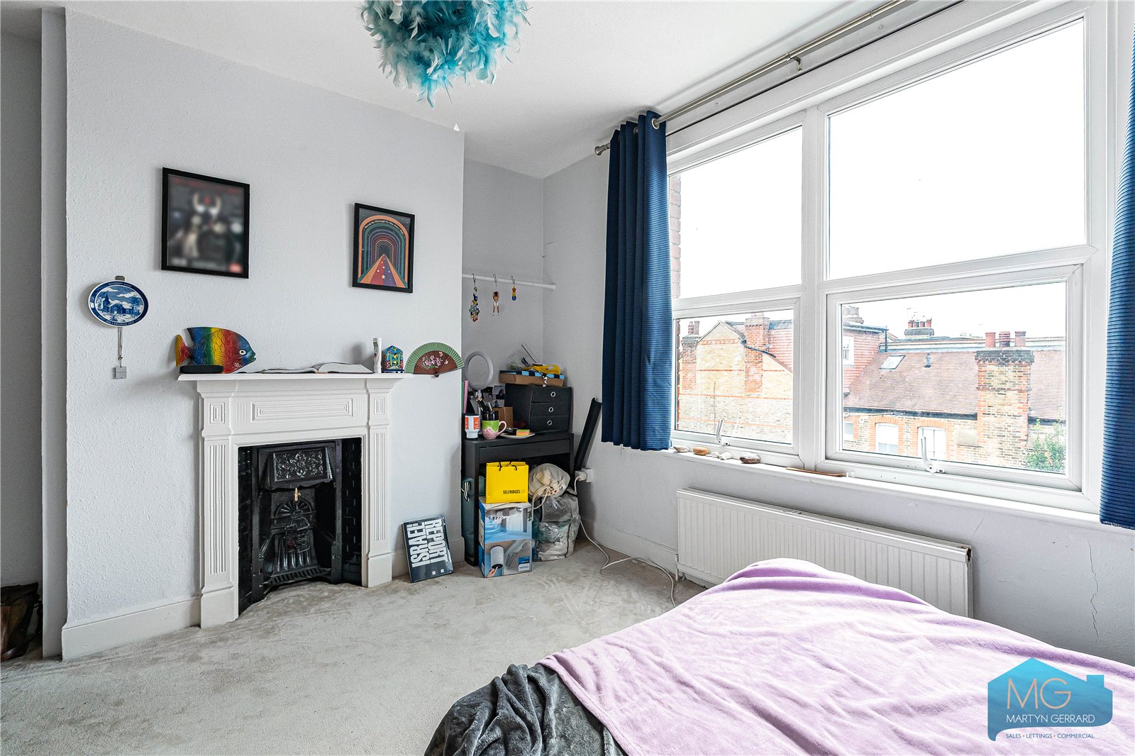 2 bedroom Apartment for sale - Martyn Gerrard