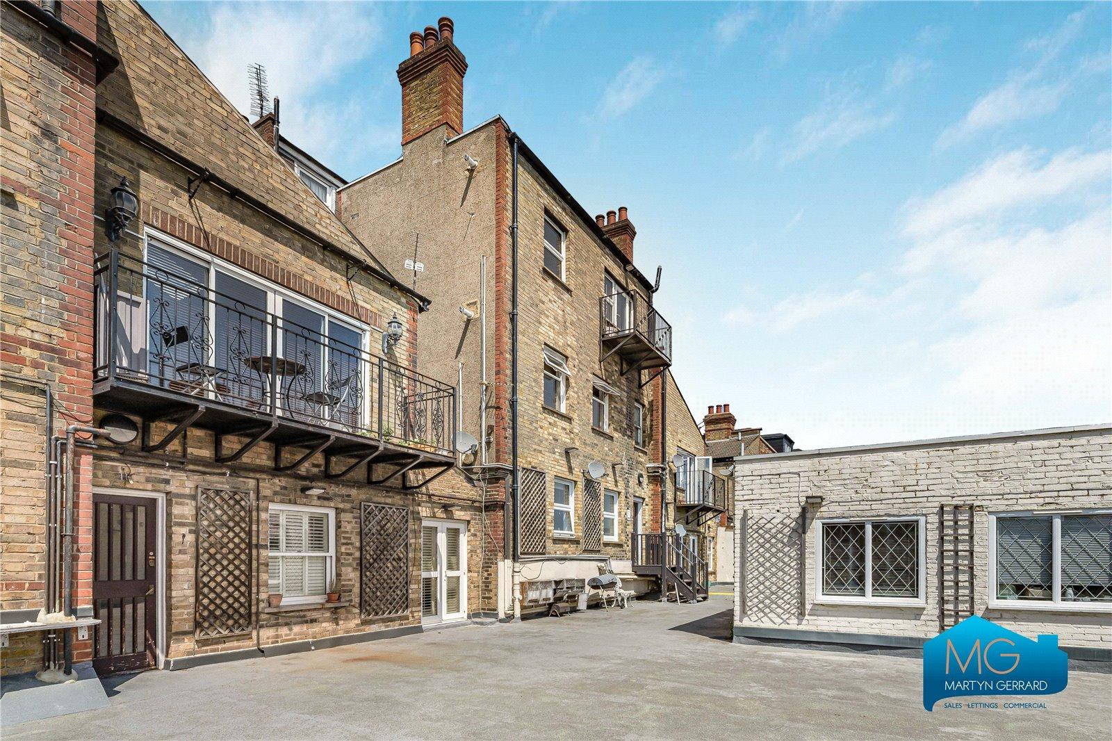 1 bedroom Apartment to rent - Martyn Gerrard