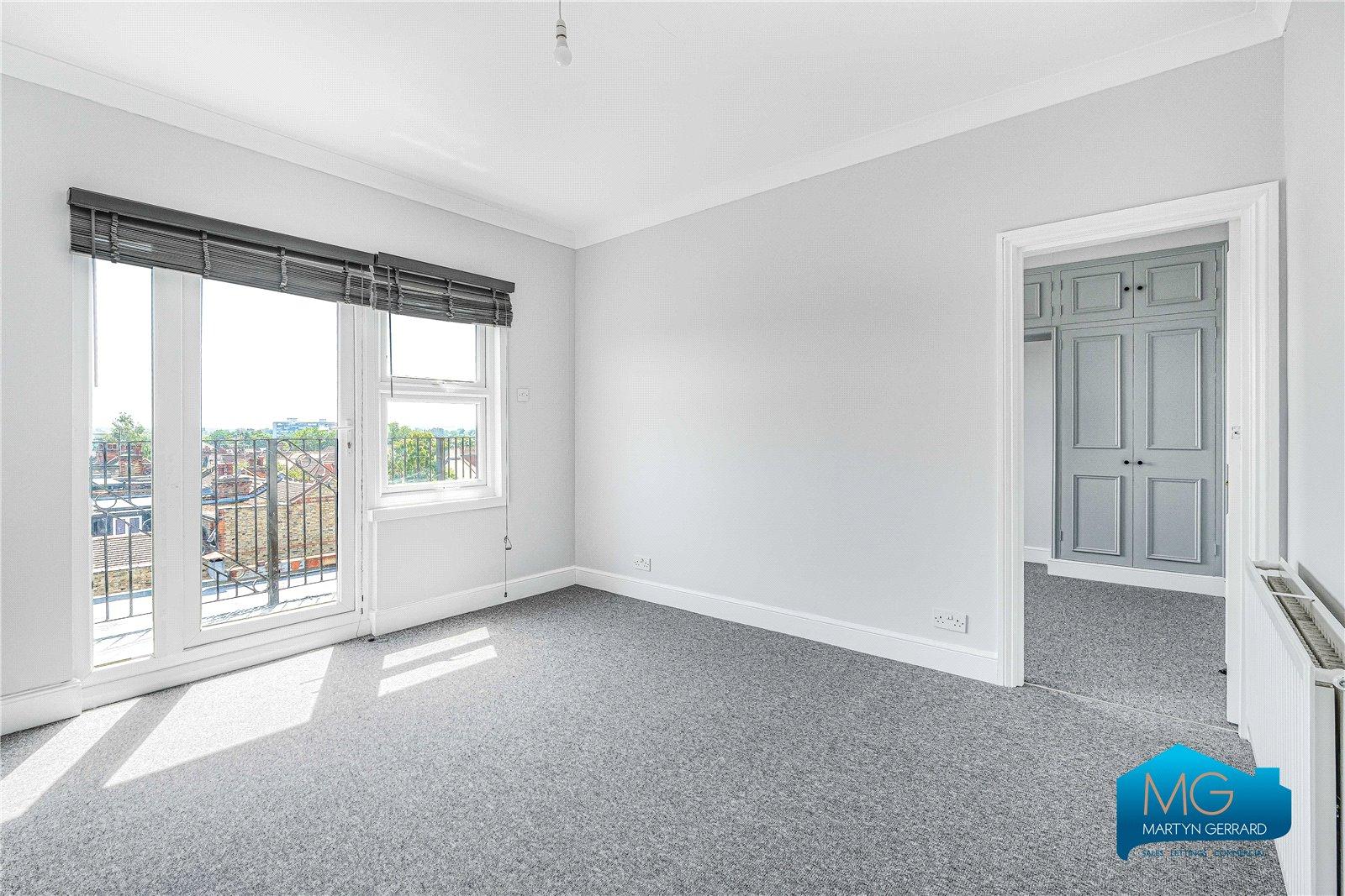 1 bedroom Apartment to rent - Martyn Gerrard