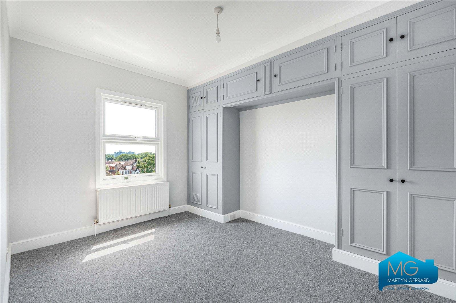 1 bedroom Apartment to rent - Martyn Gerrard