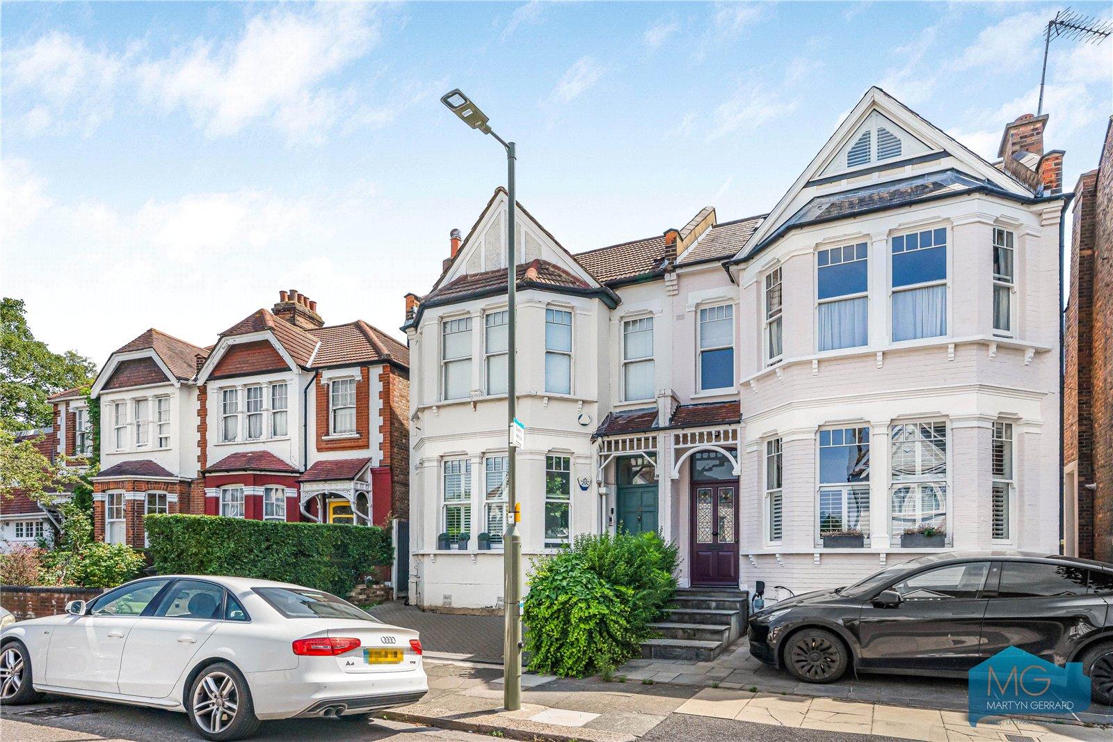 2 bedroom Ground Floor Flat for sale - Martyn Gerrard