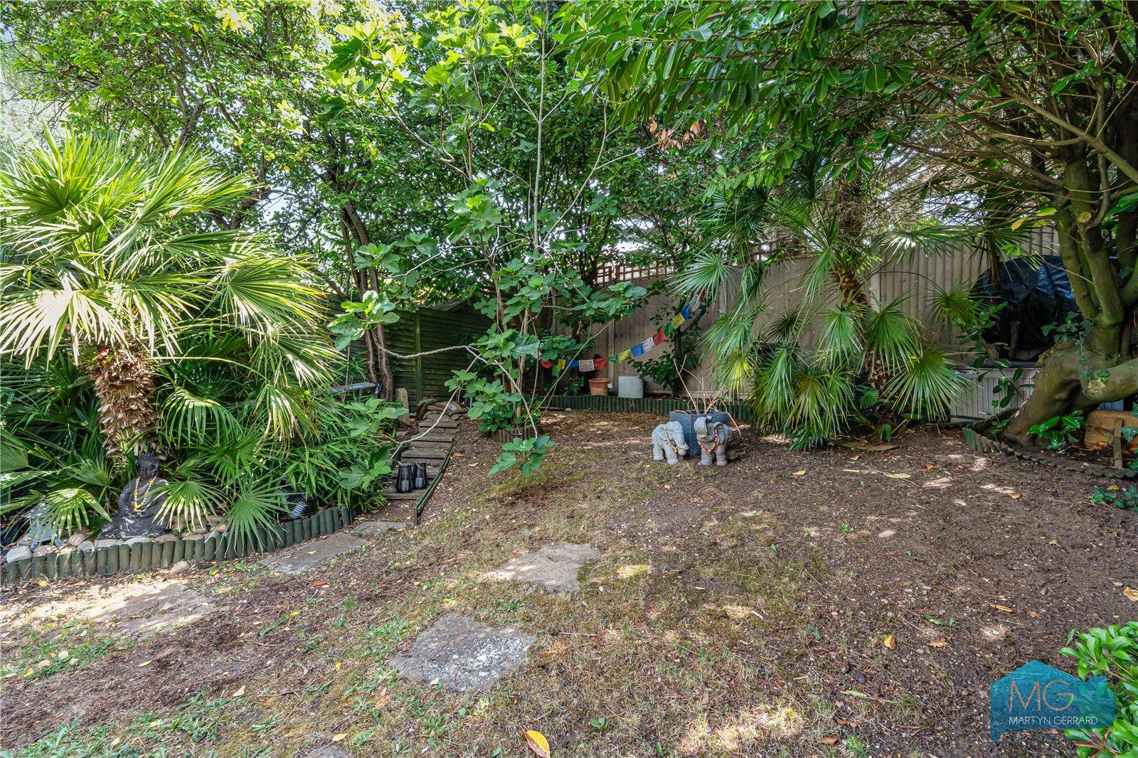 2 bedroom Ground Floor Flat for sale - Martyn Gerrard