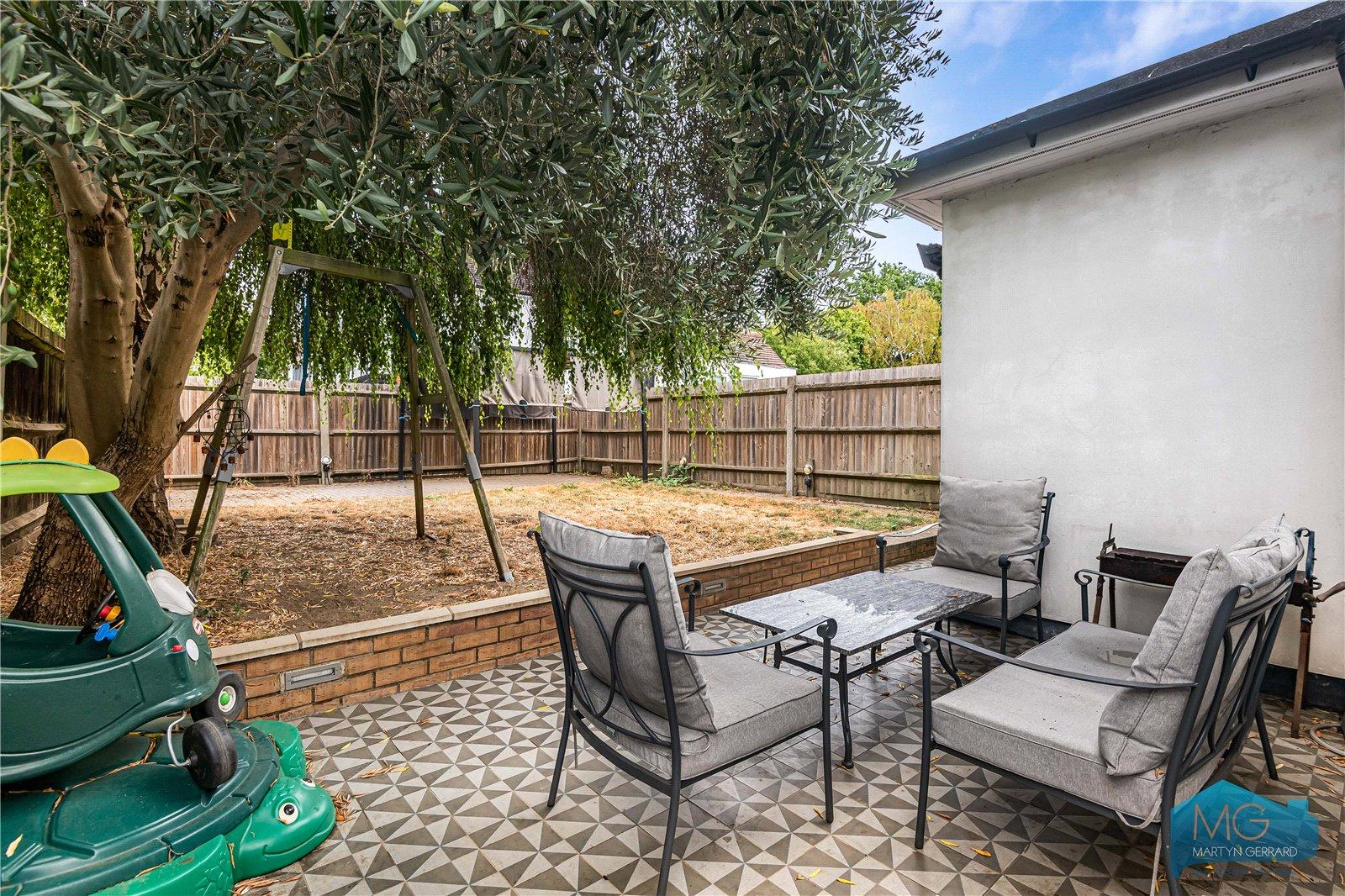 4 bedroom End of Terrace House for sale - Martyn Gerrard