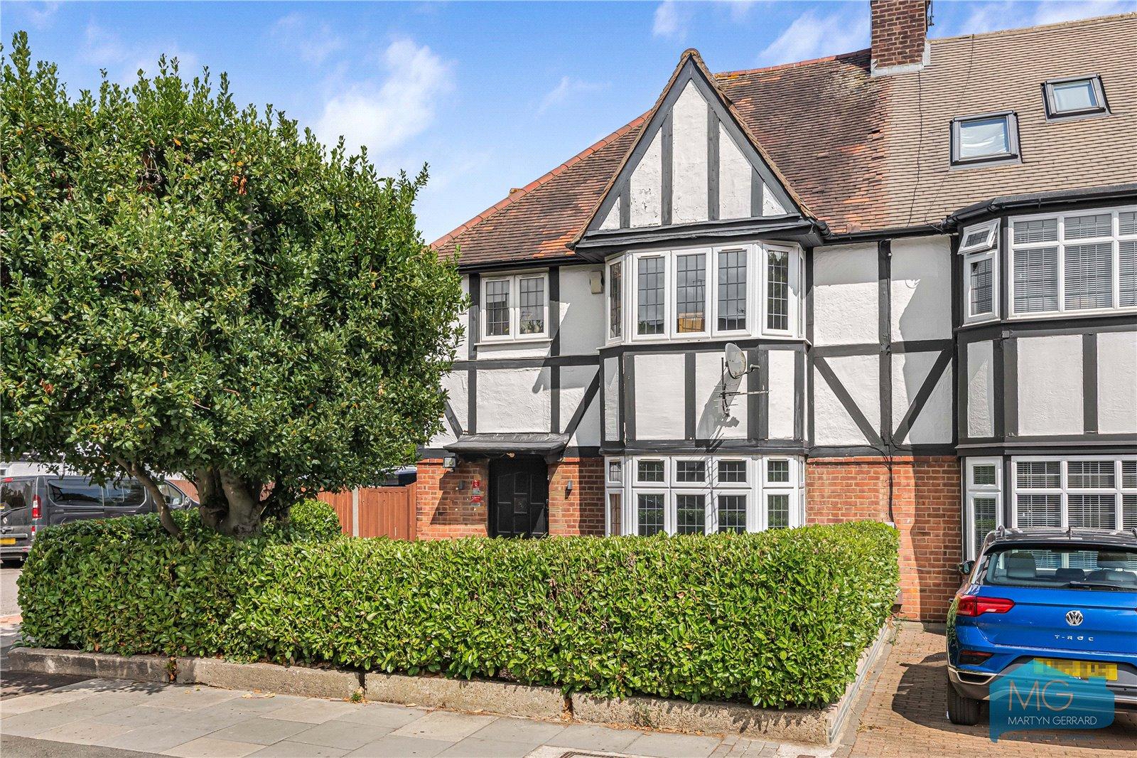 4 bedroom End of Terrace House for sale - Martyn Gerrard