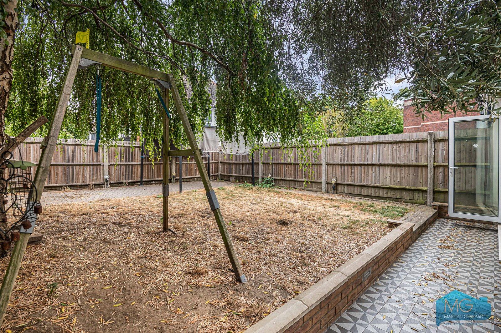 4 bedroom End of Terrace House for sale - Martyn Gerrard