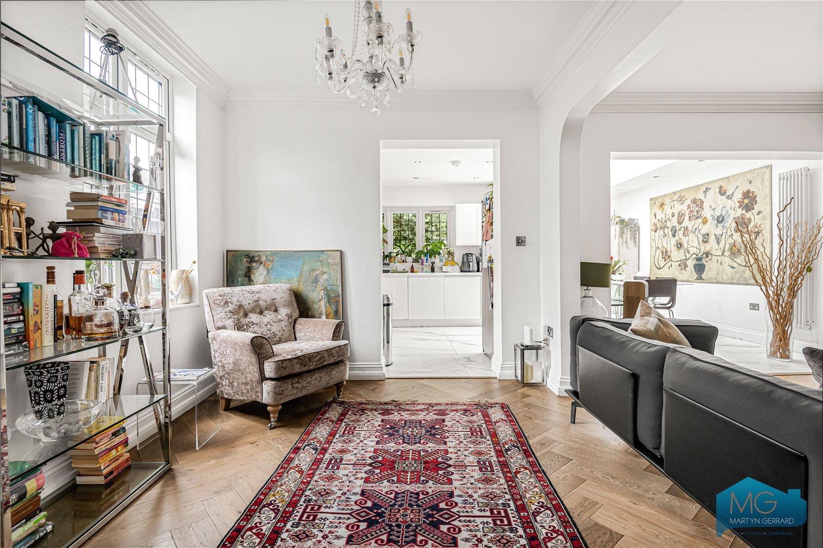4 bedroom End of Terrace House for sale - Martyn Gerrard