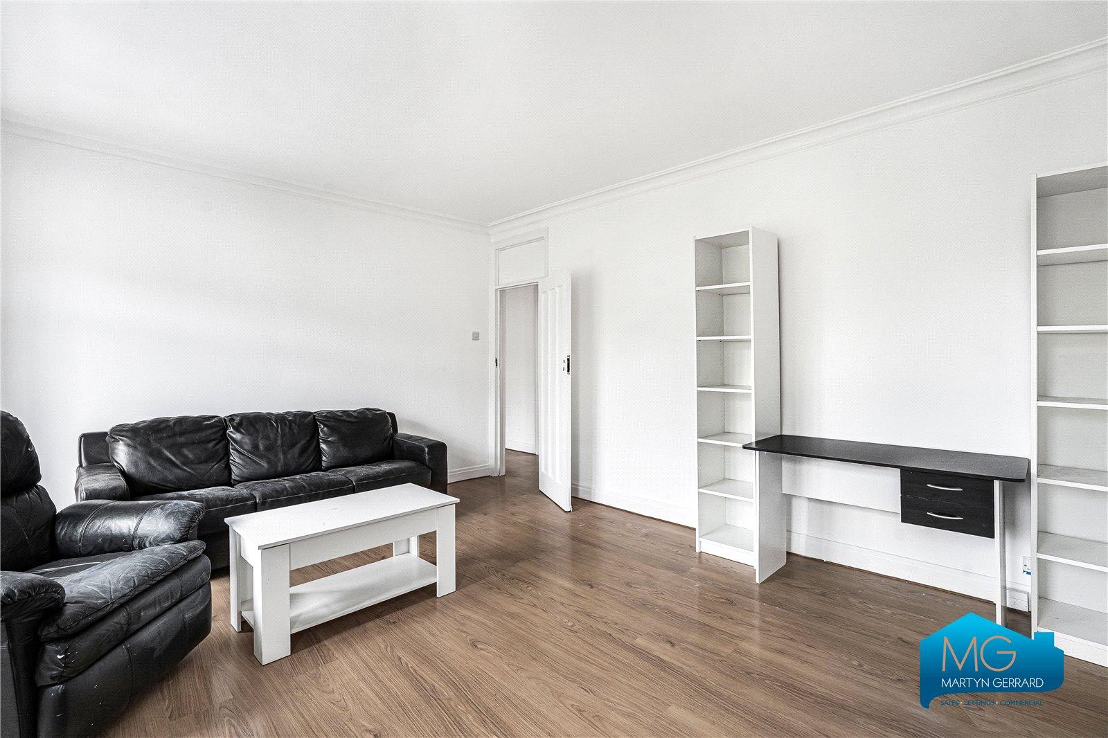 3 bedroom Apartment to rent - Martyn Gerrard