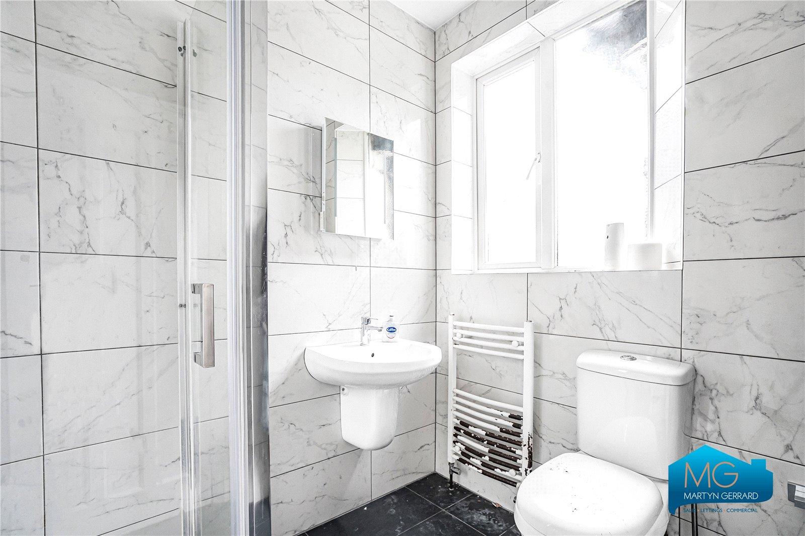 3 bedroom Apartment to rent - Martyn Gerrard