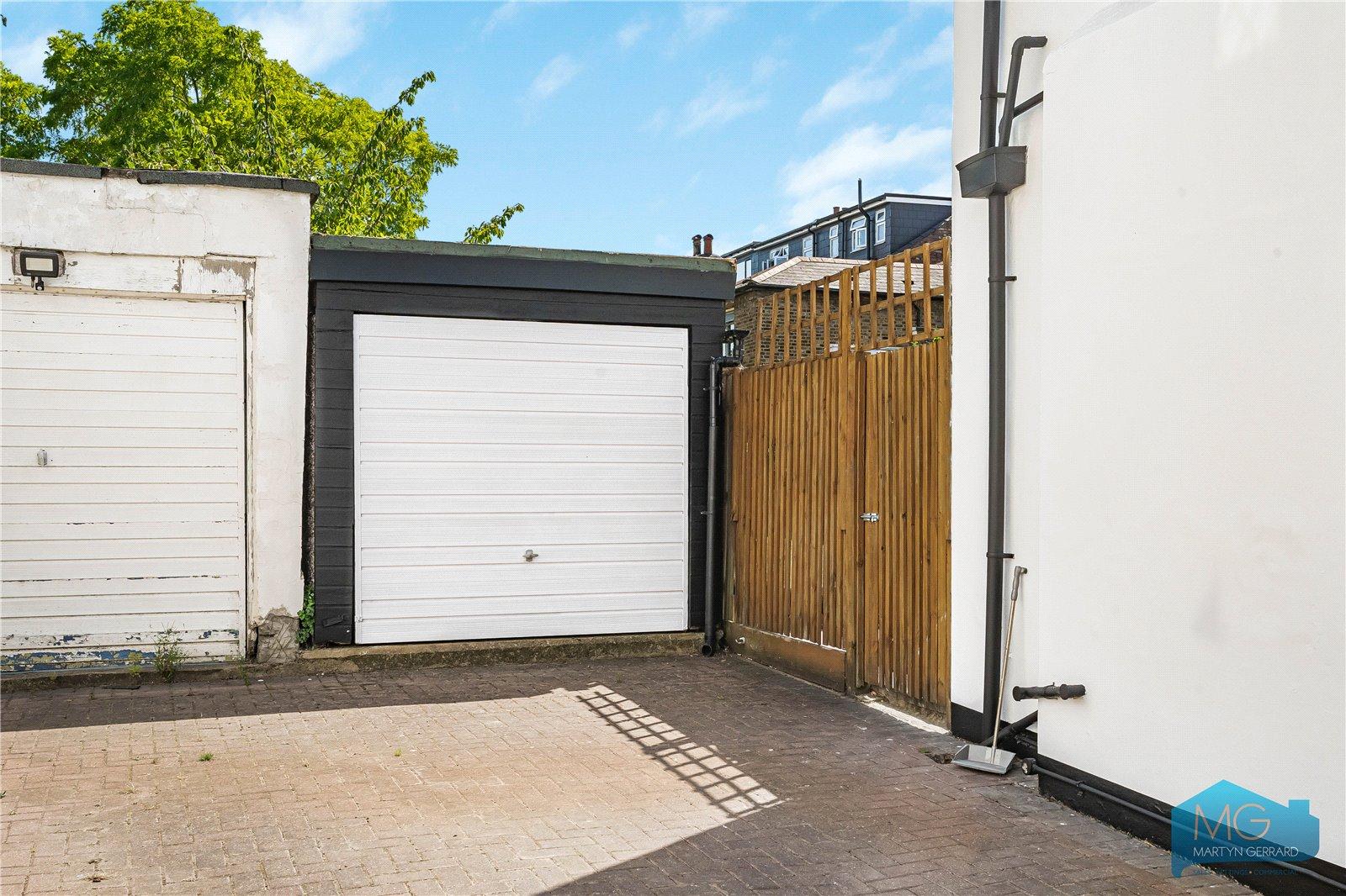 3 bedroom Semi-Detached House for sale - Martyn Gerrard