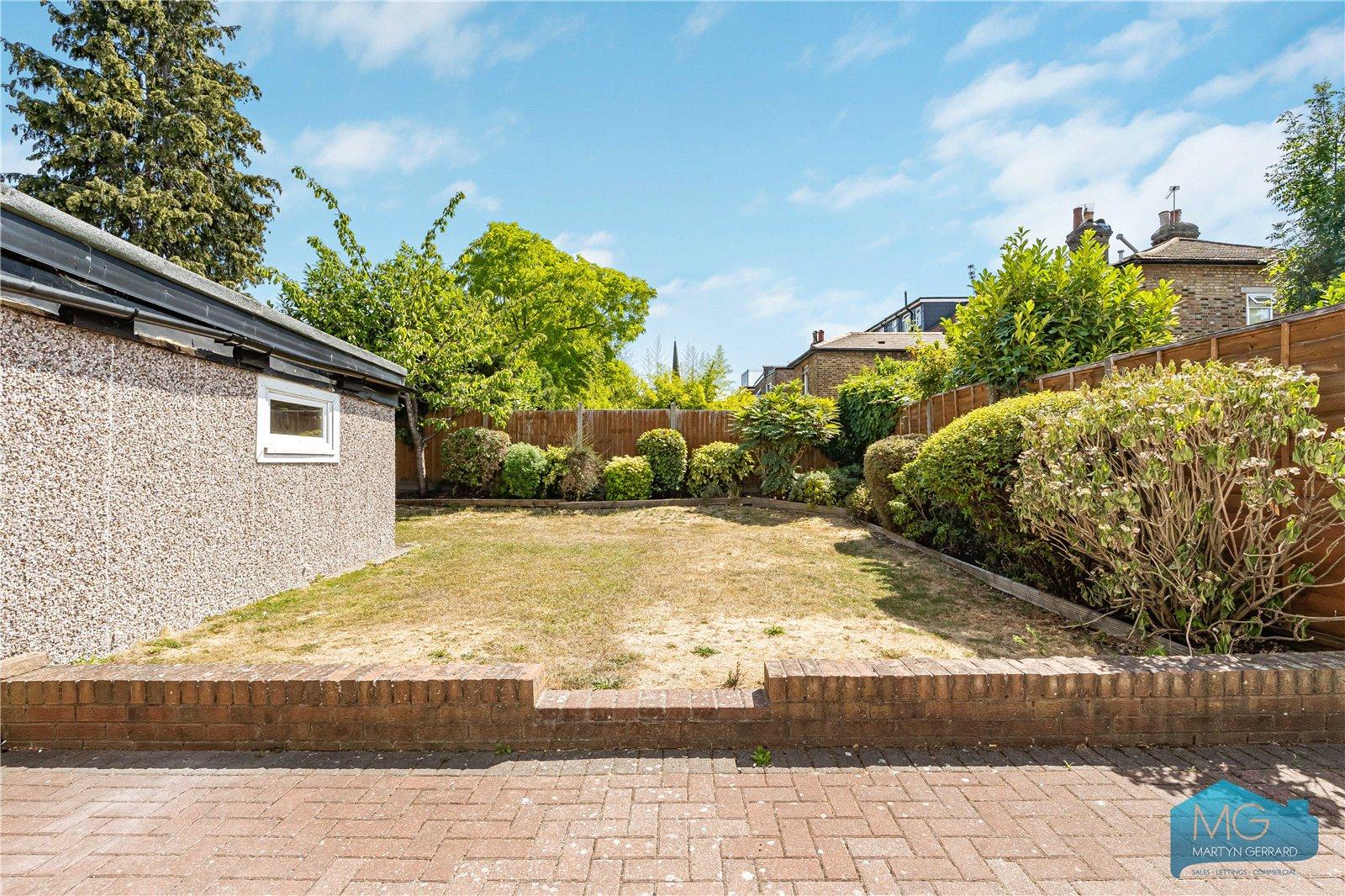 3 bedroom Semi-Detached House for sale - Martyn Gerrard