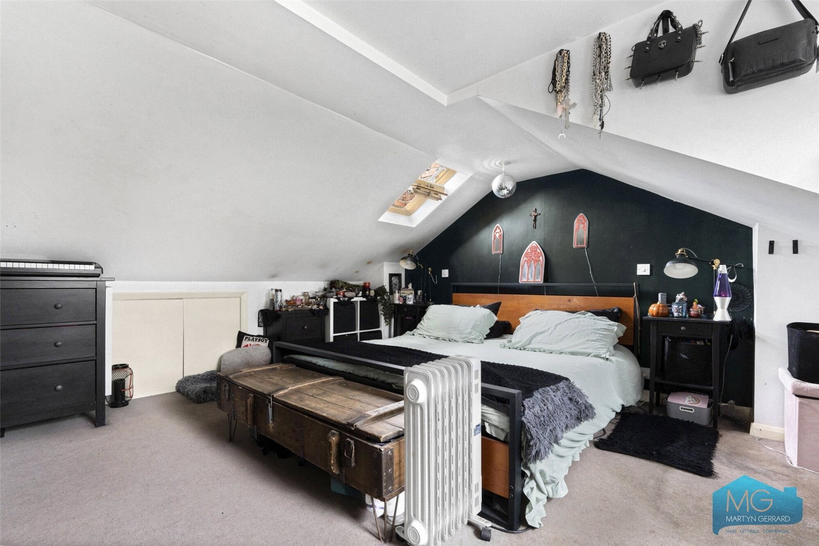 3 bedroom Apartment for sale - Martyn Gerrard
