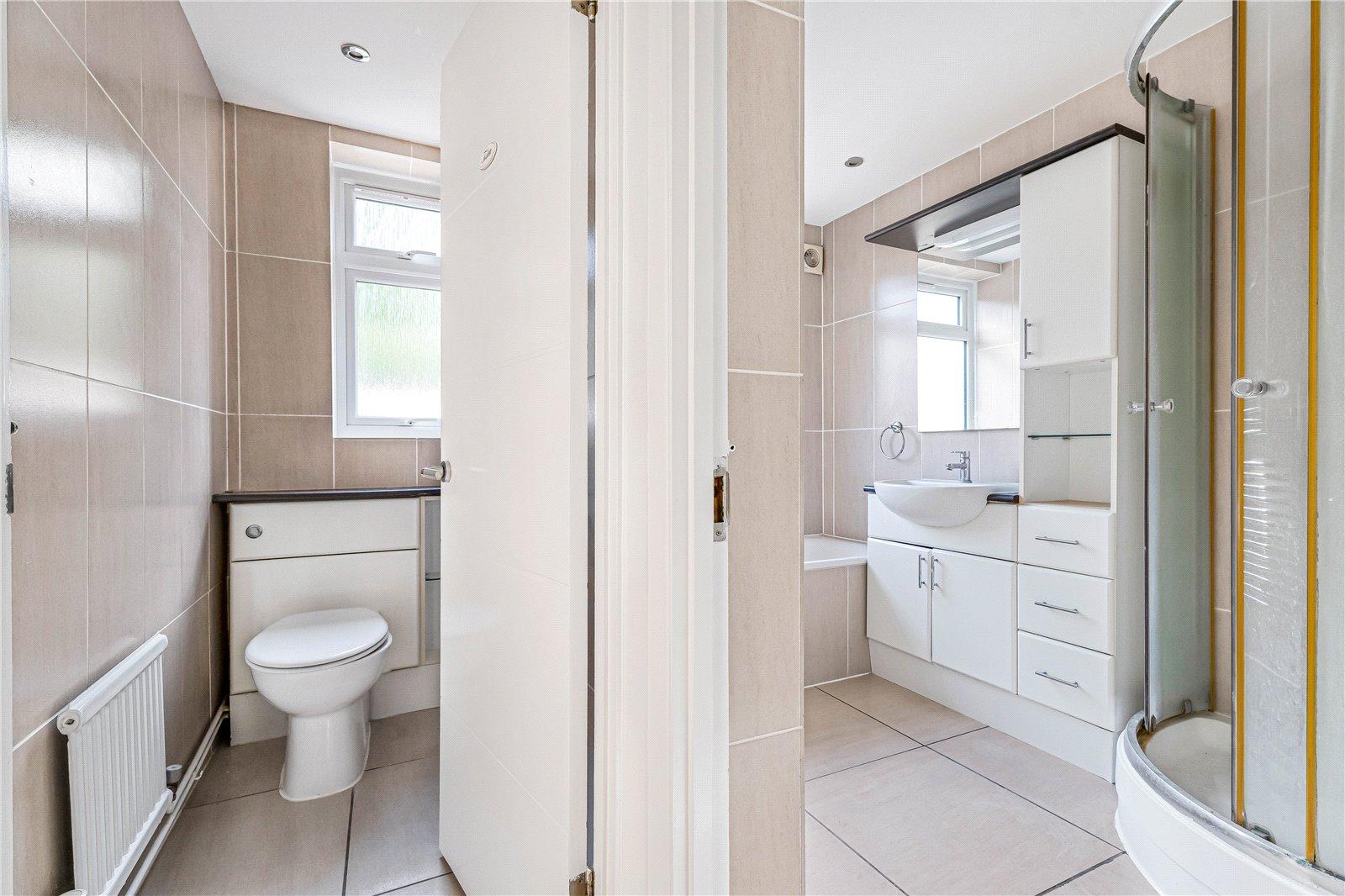 2 bedroom Apartment for sale - Martyn Gerrard